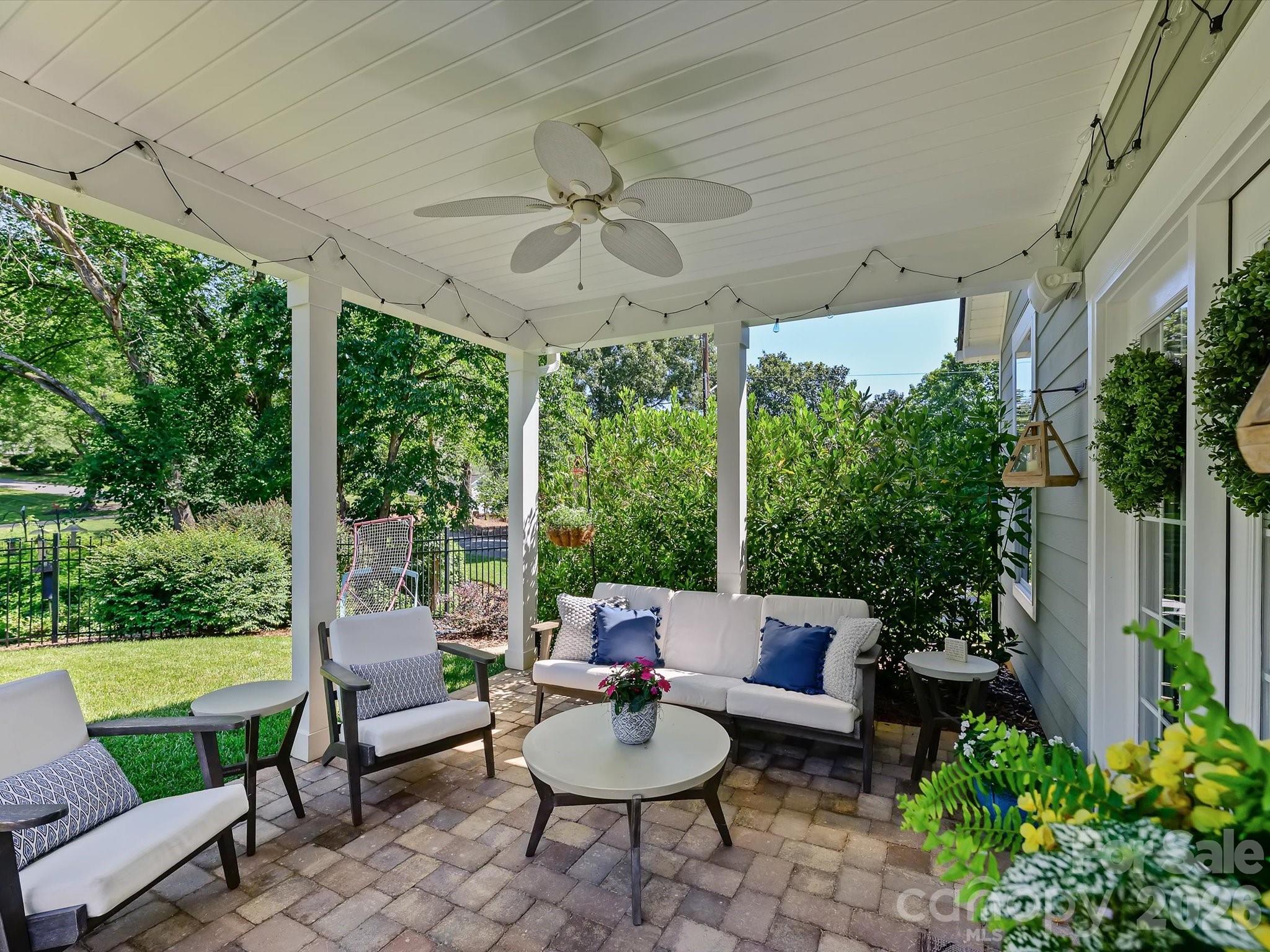 804 Sardis Lane