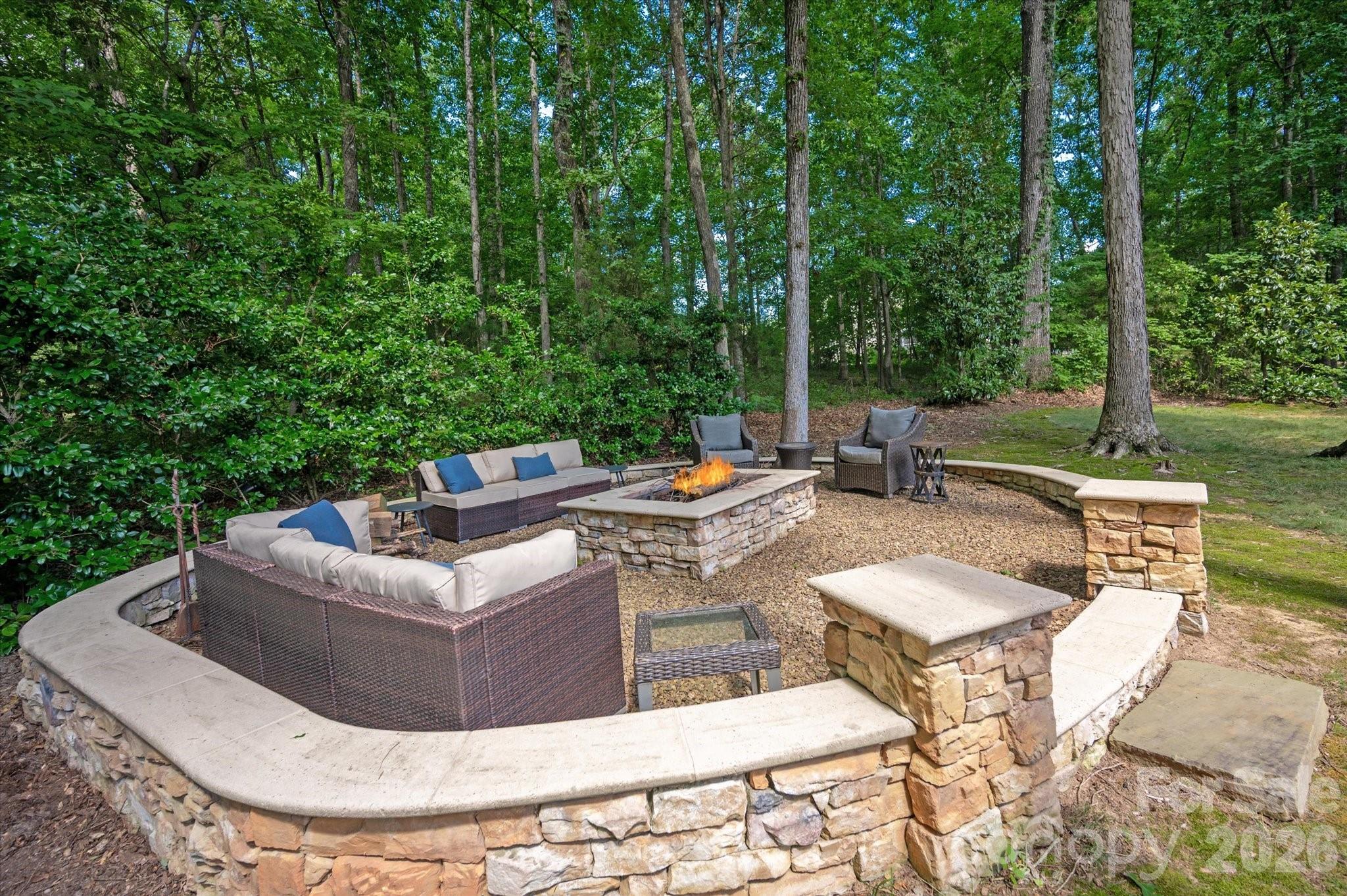 1122 Dobson Drive