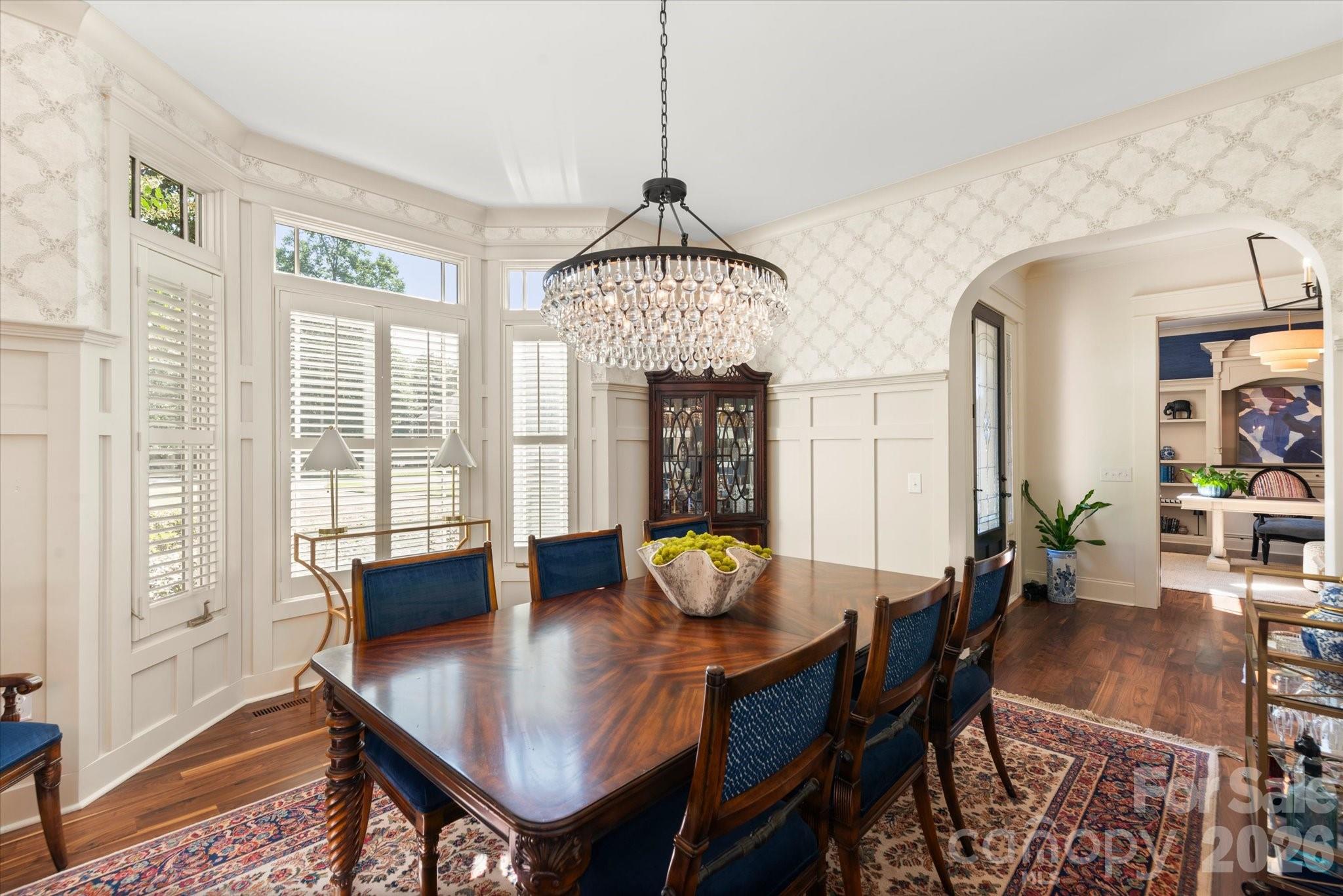 1122 Dobson Drive