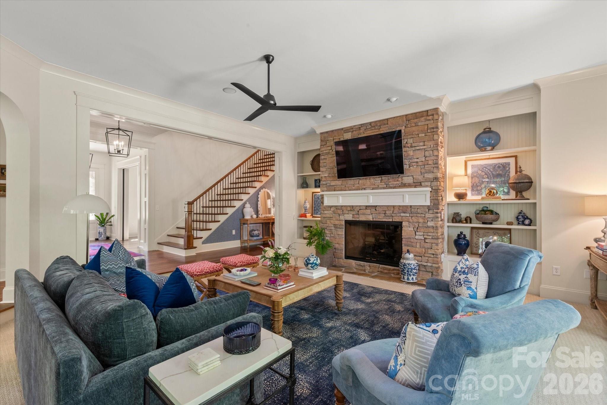 1122 Dobson Drive
