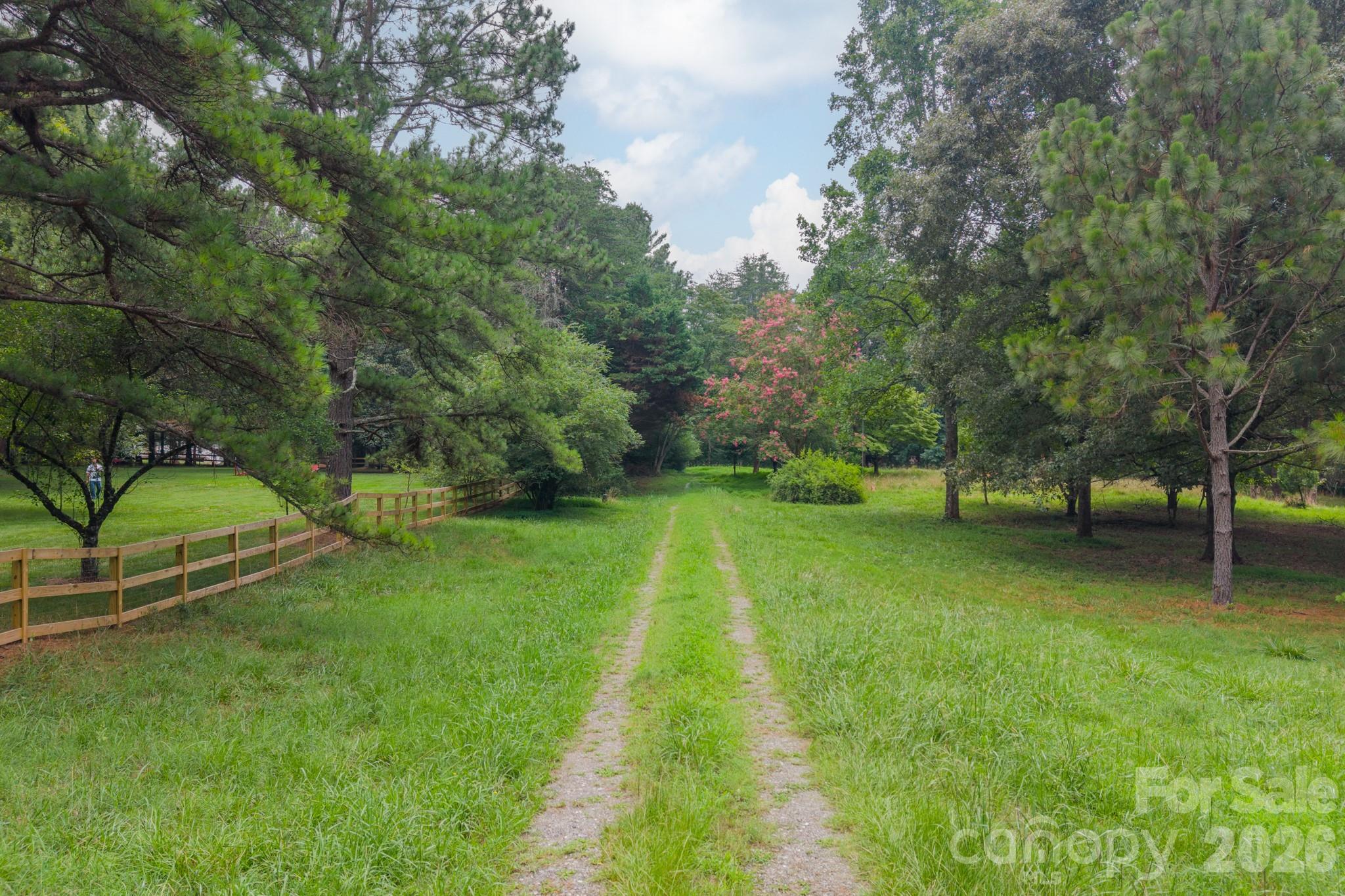 2232 Grey Road