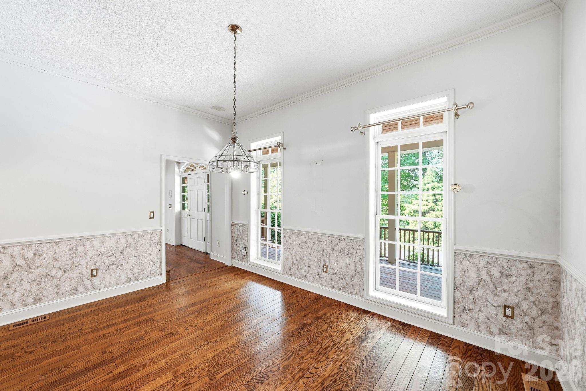 721 Canterbury Road