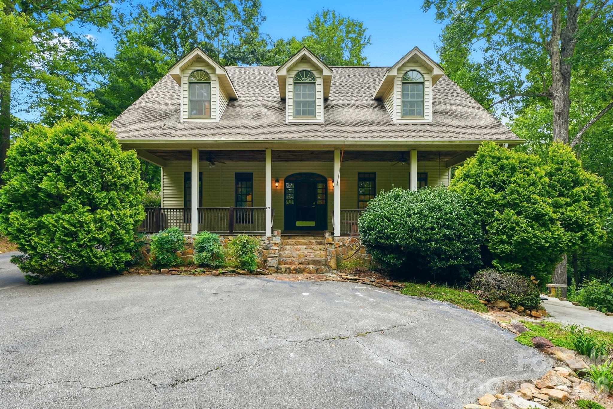 721 Canterbury Road
