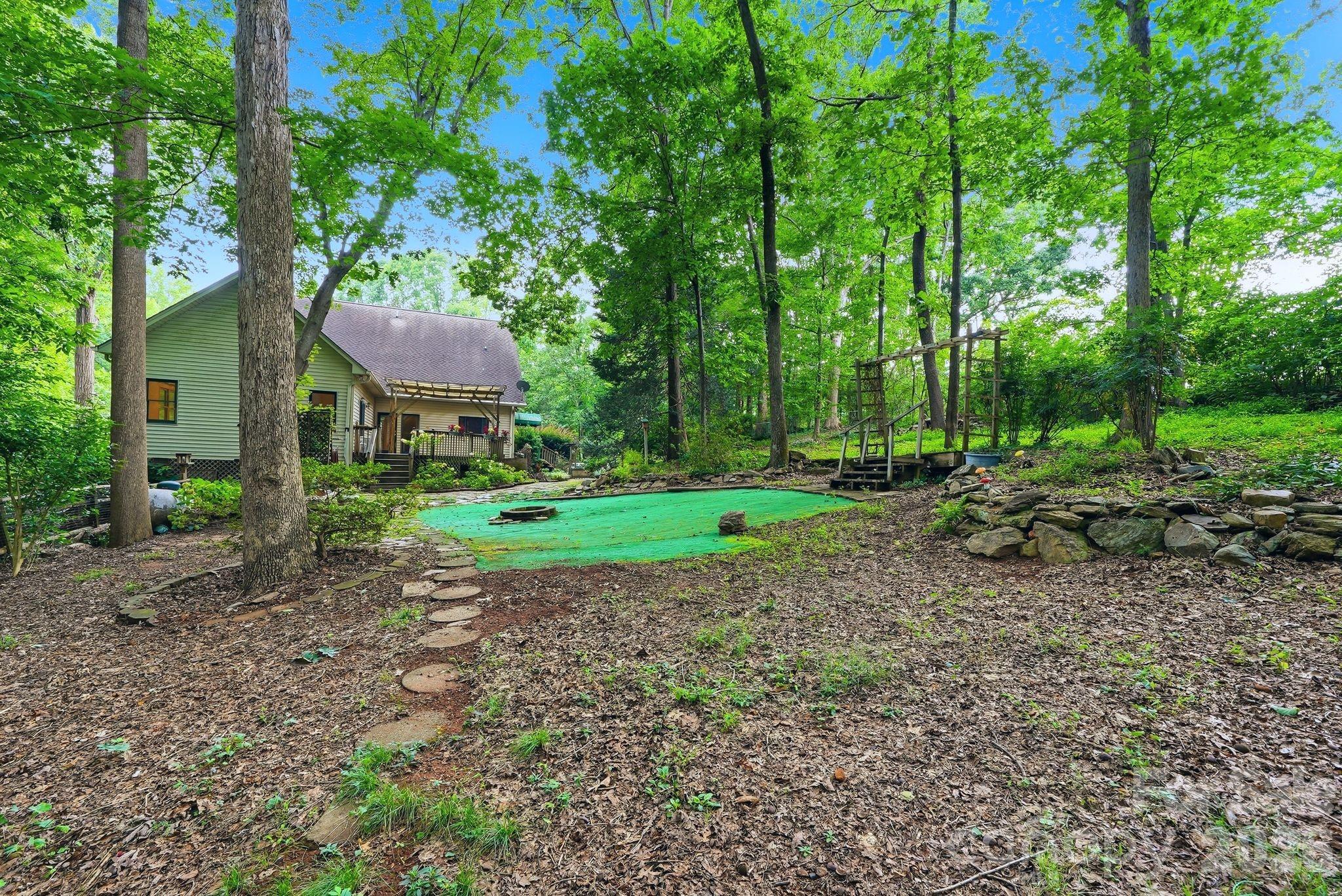 721 Canterbury Road