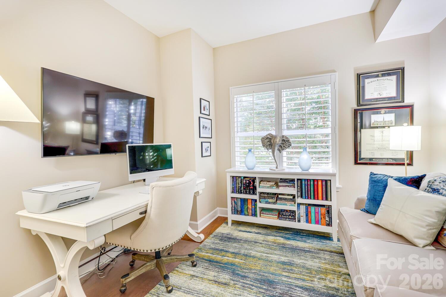 1320 Fillmore Avenue Unit: 305