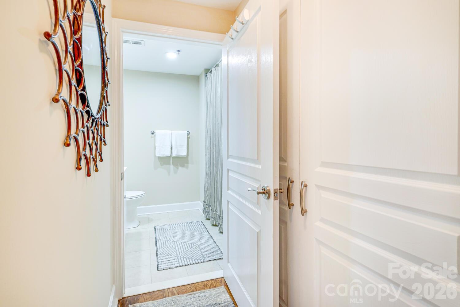 1320 Fillmore Avenue Unit: 305