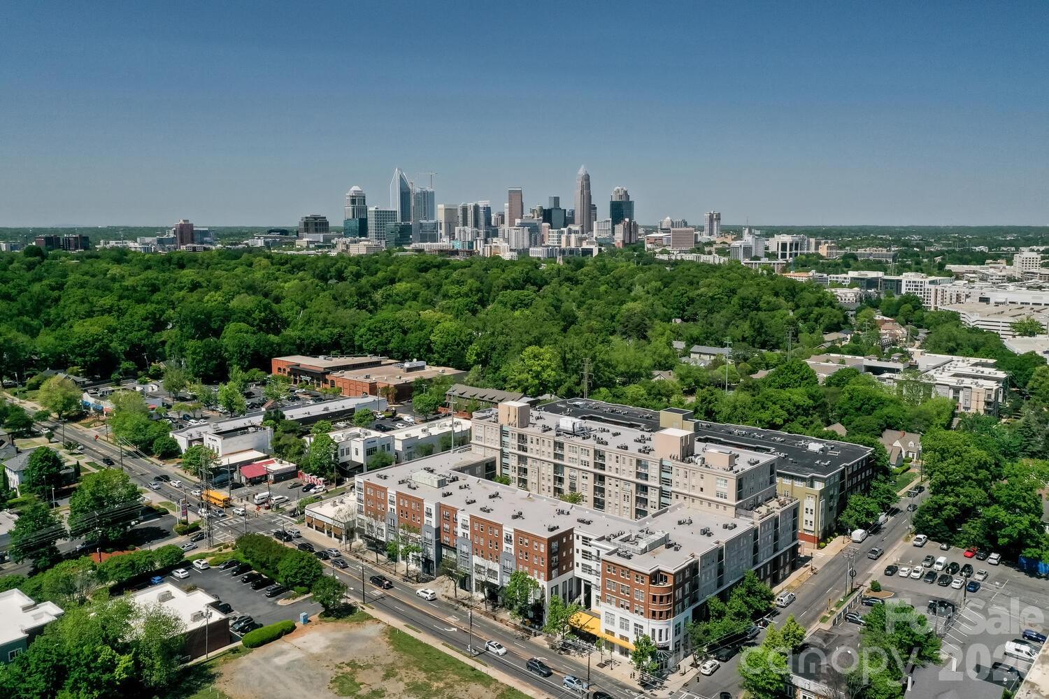 1320 Fillmore Avenue Unit: 305