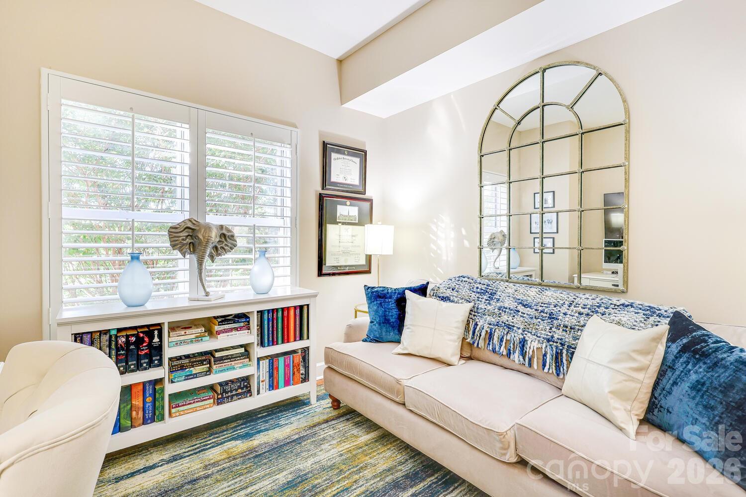 1320 Fillmore Avenue Unit: 305