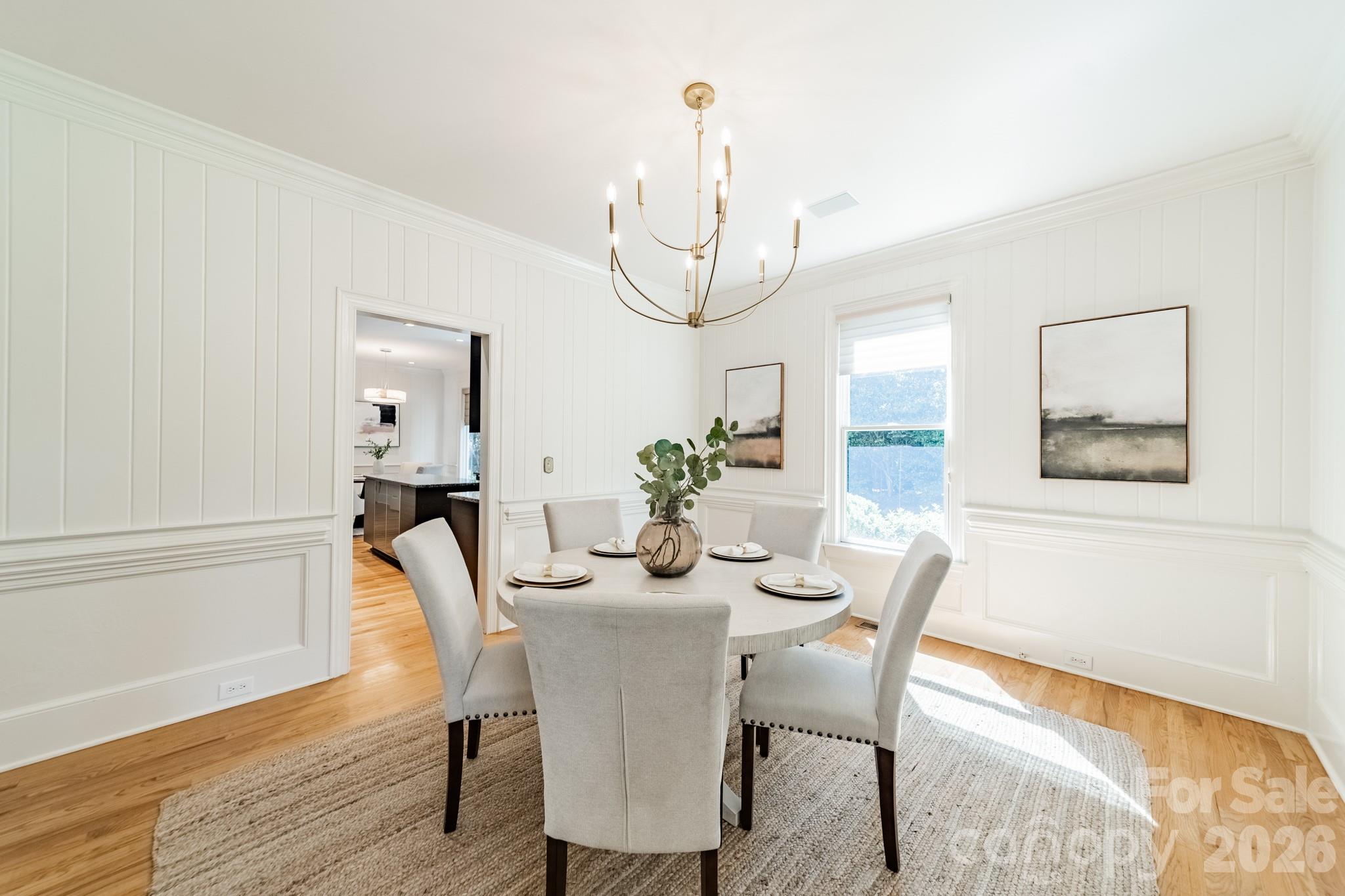 304 S Canterbury Road