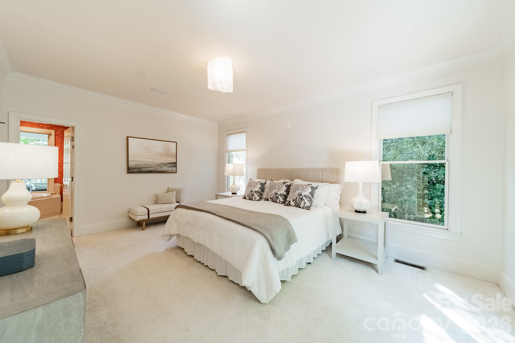 304 S Canterbury Road