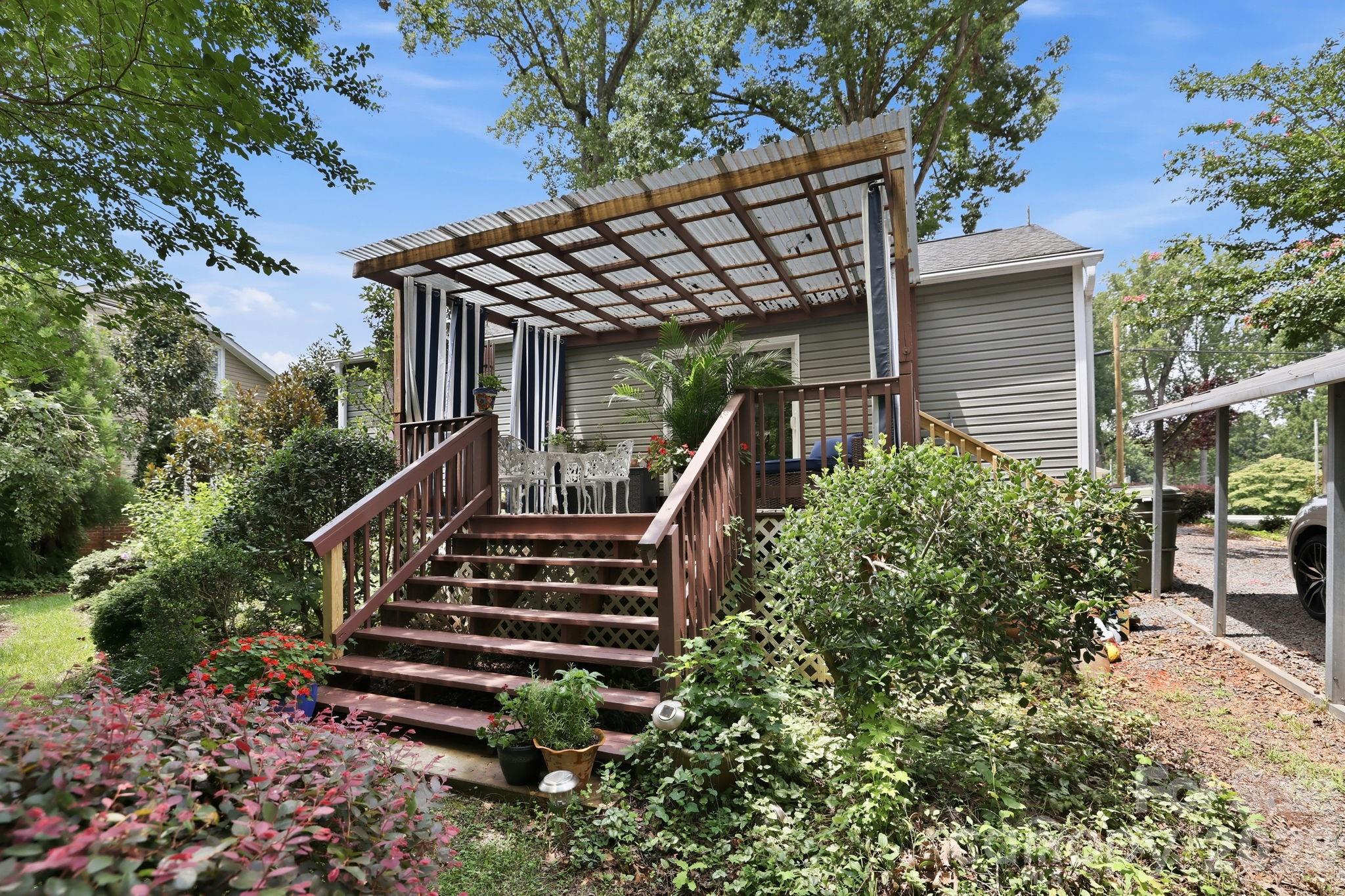 506 Unity Street