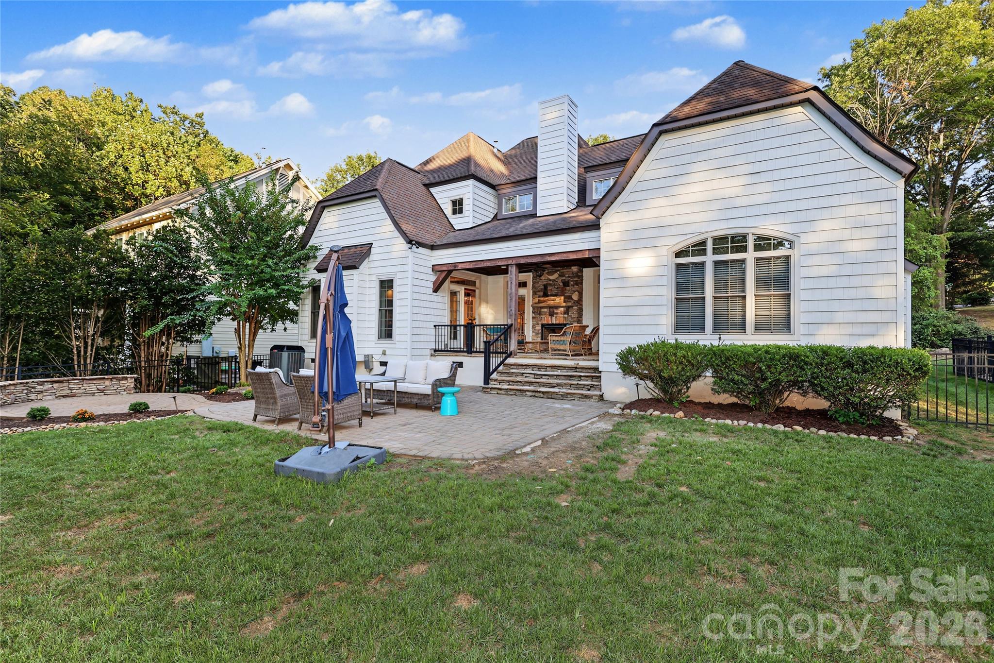 4934 Spalding Place