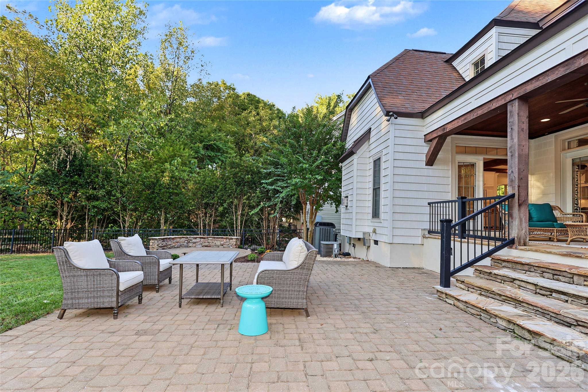 4934 Spalding Place