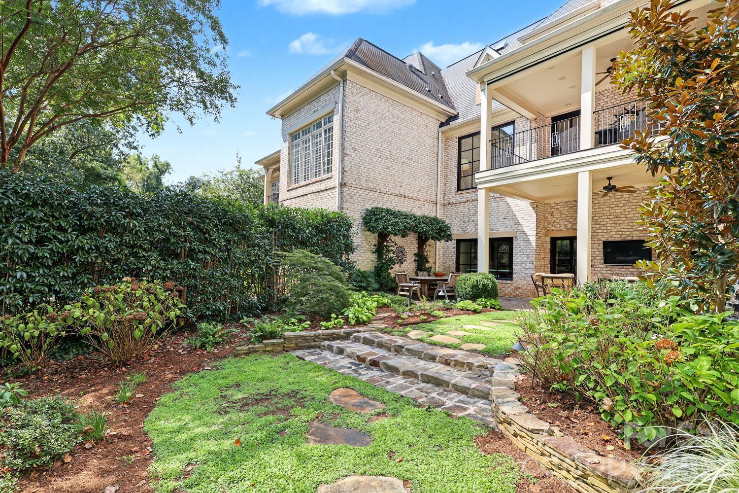 2250 Colony Road Unit: A