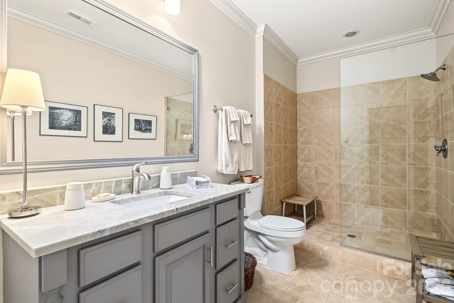 2250 Colony Road Unit: A