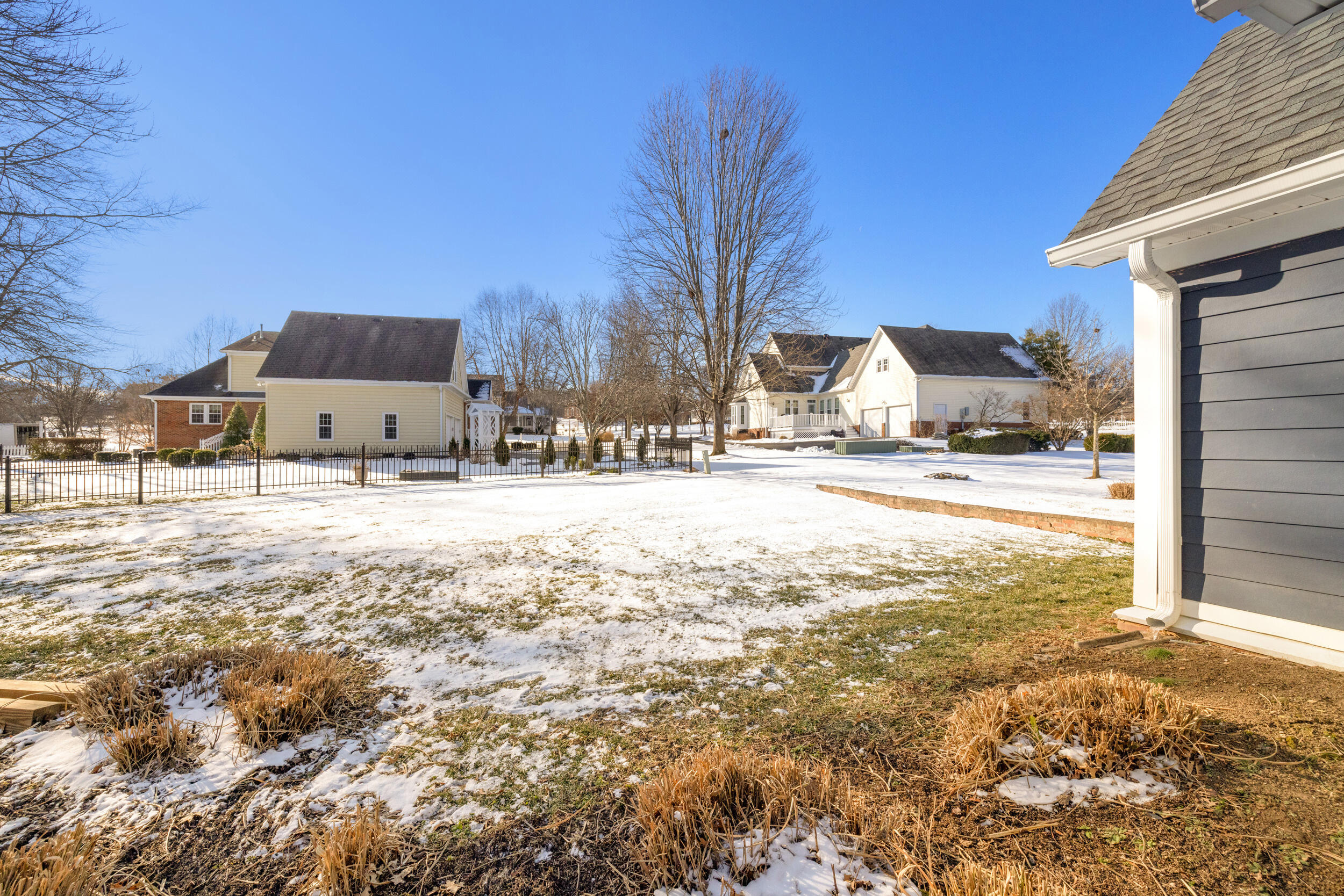 664 Seminole Trail