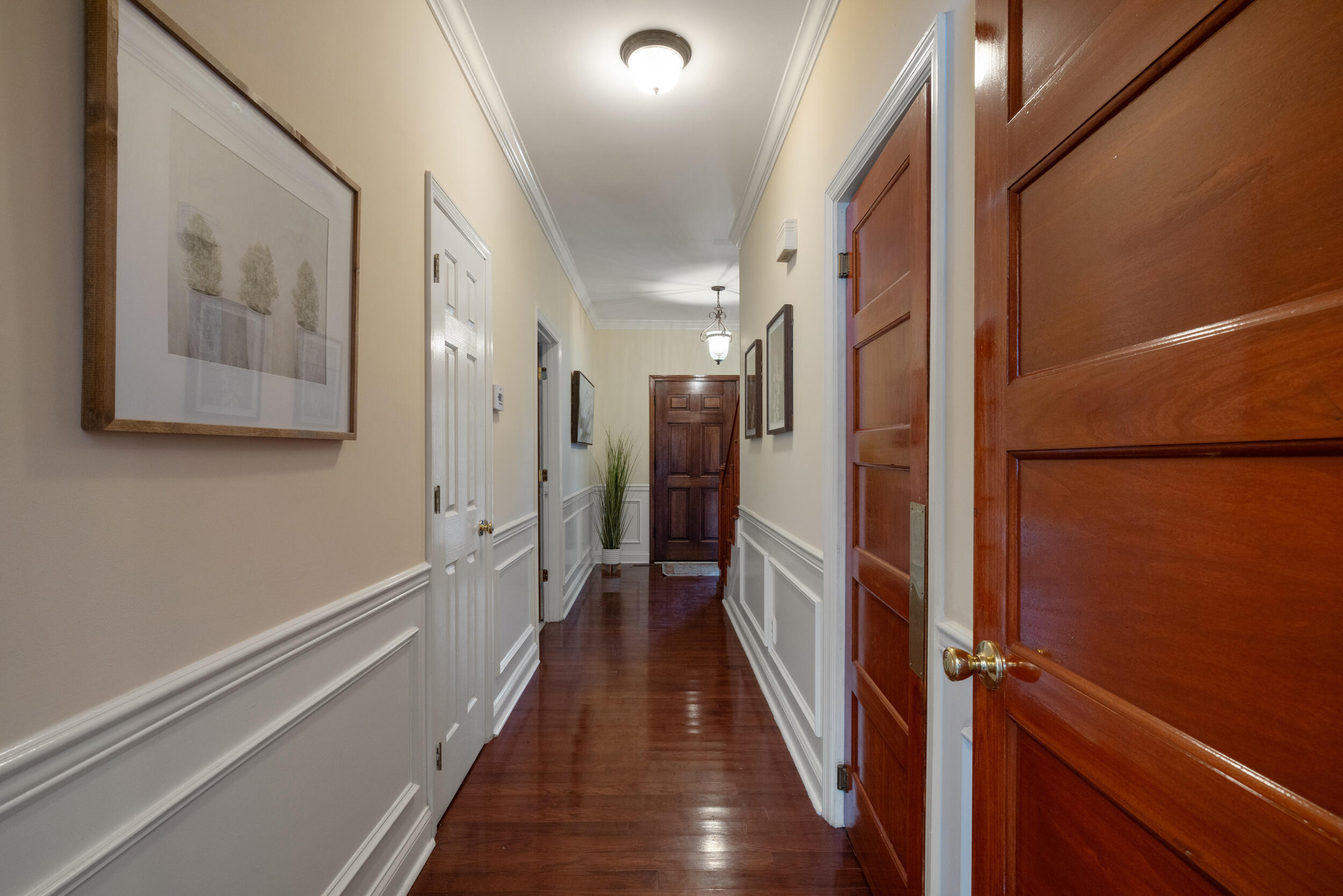 664 Seminole Trail