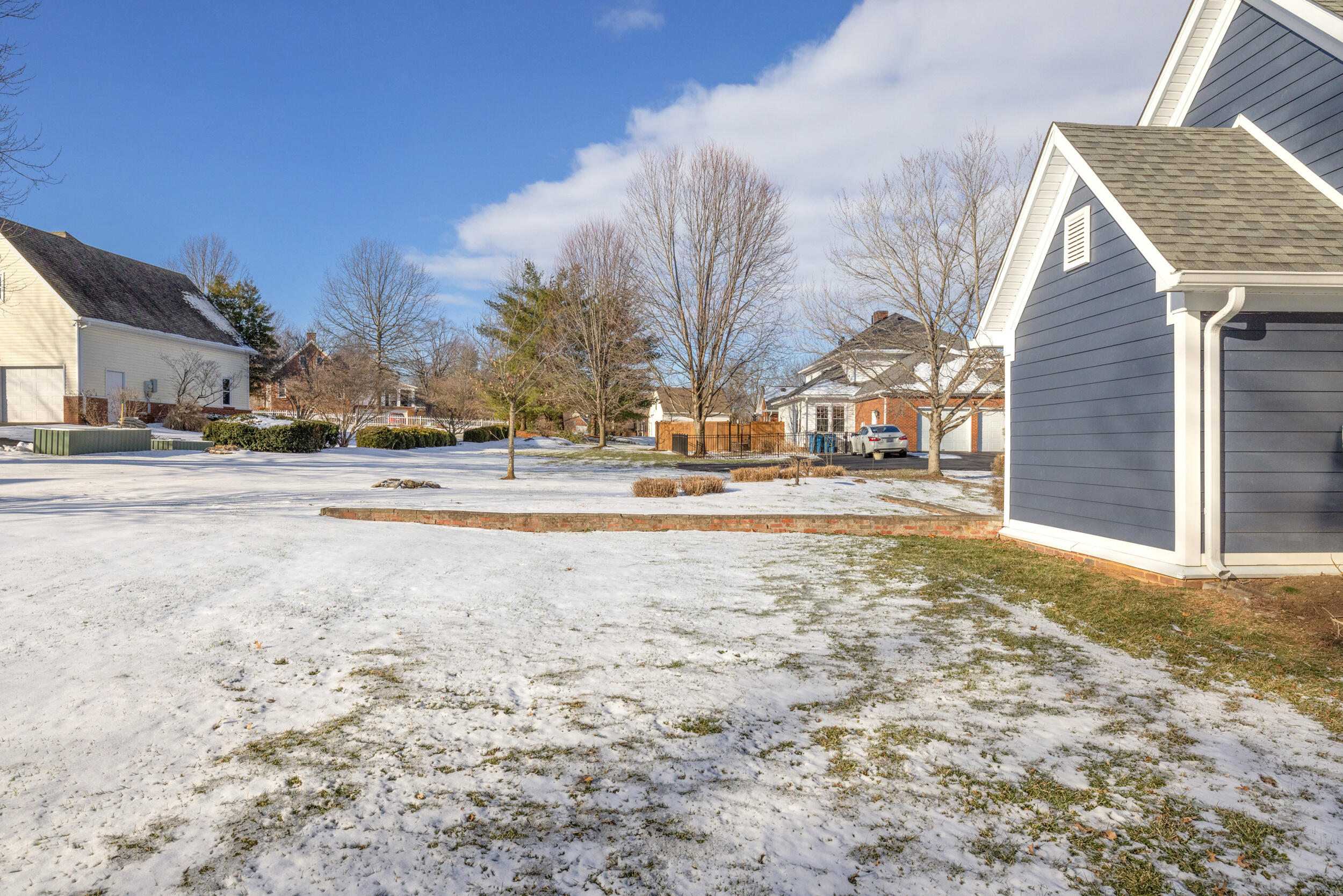 664 Seminole Trail