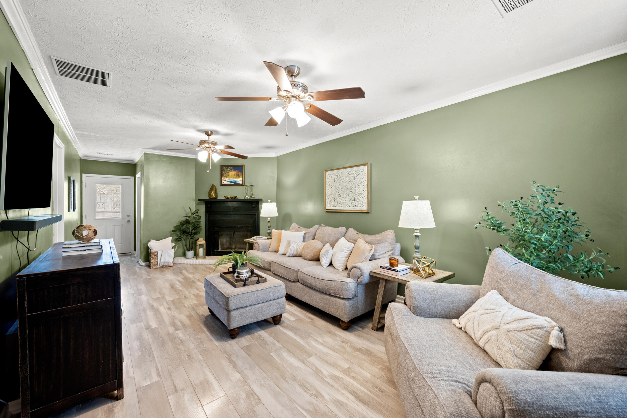 3190 Beaver Creek Drive