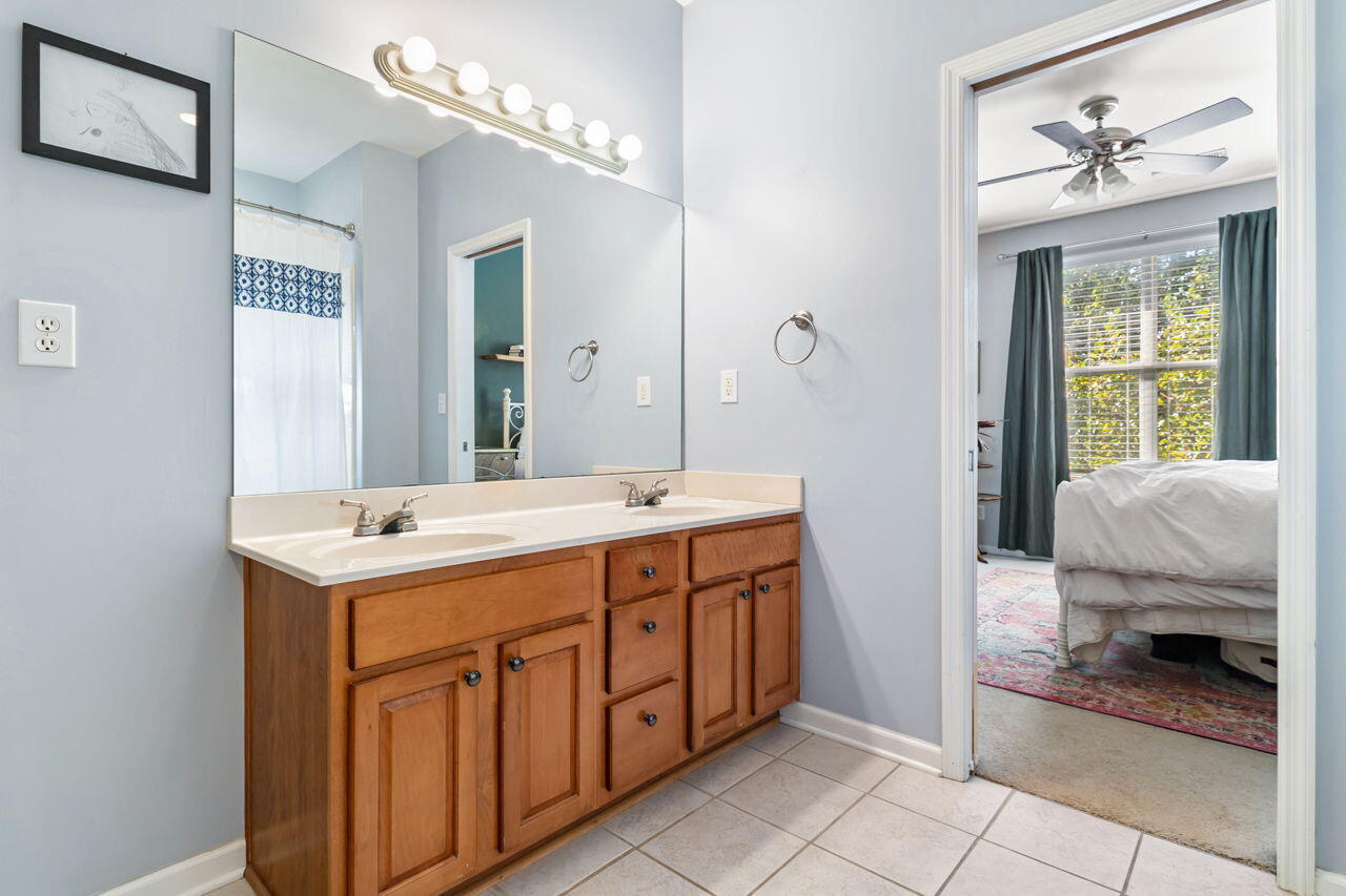 2625 Whiteberry Drive, Lexington