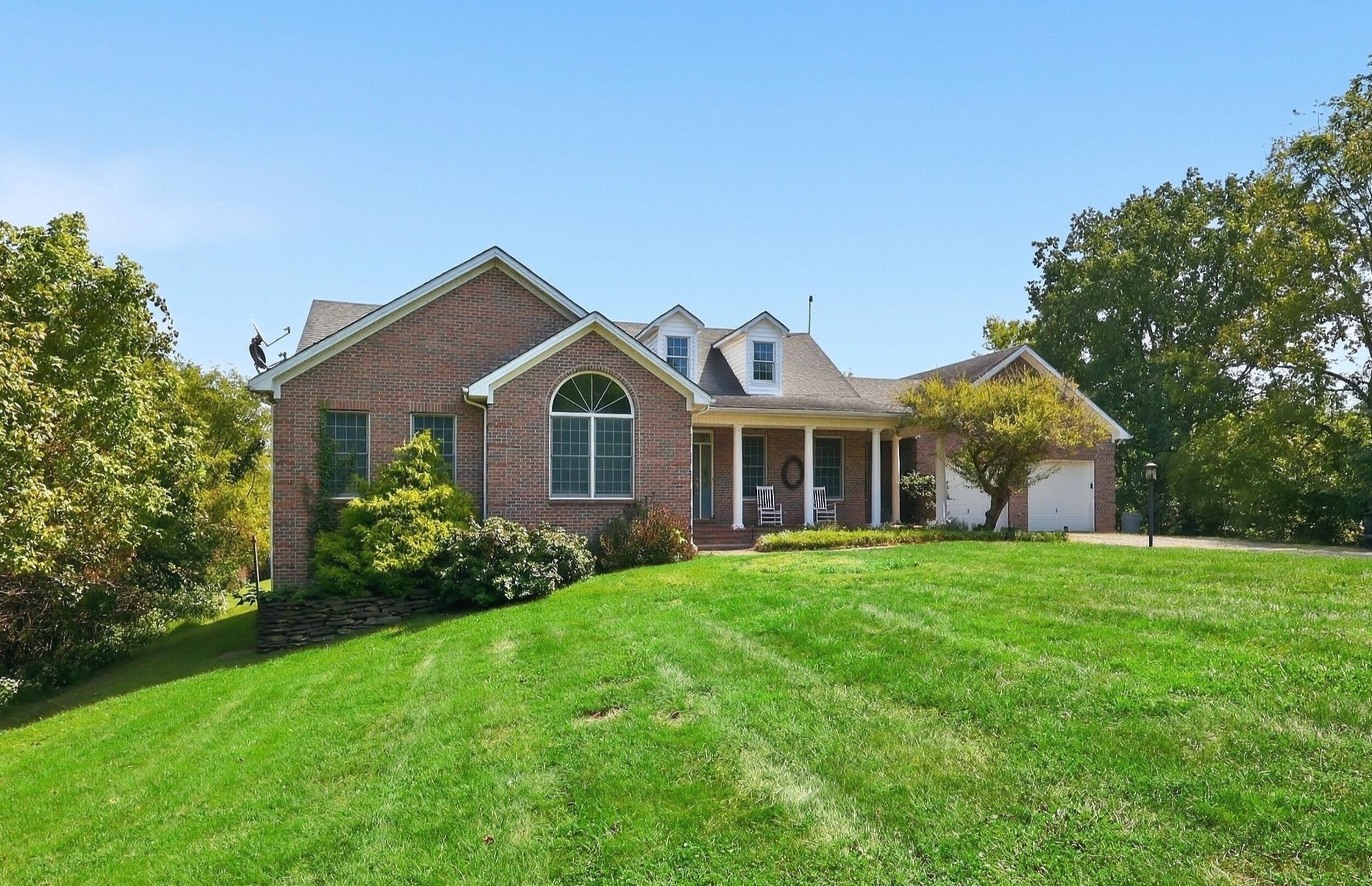 121 Forest Drive
