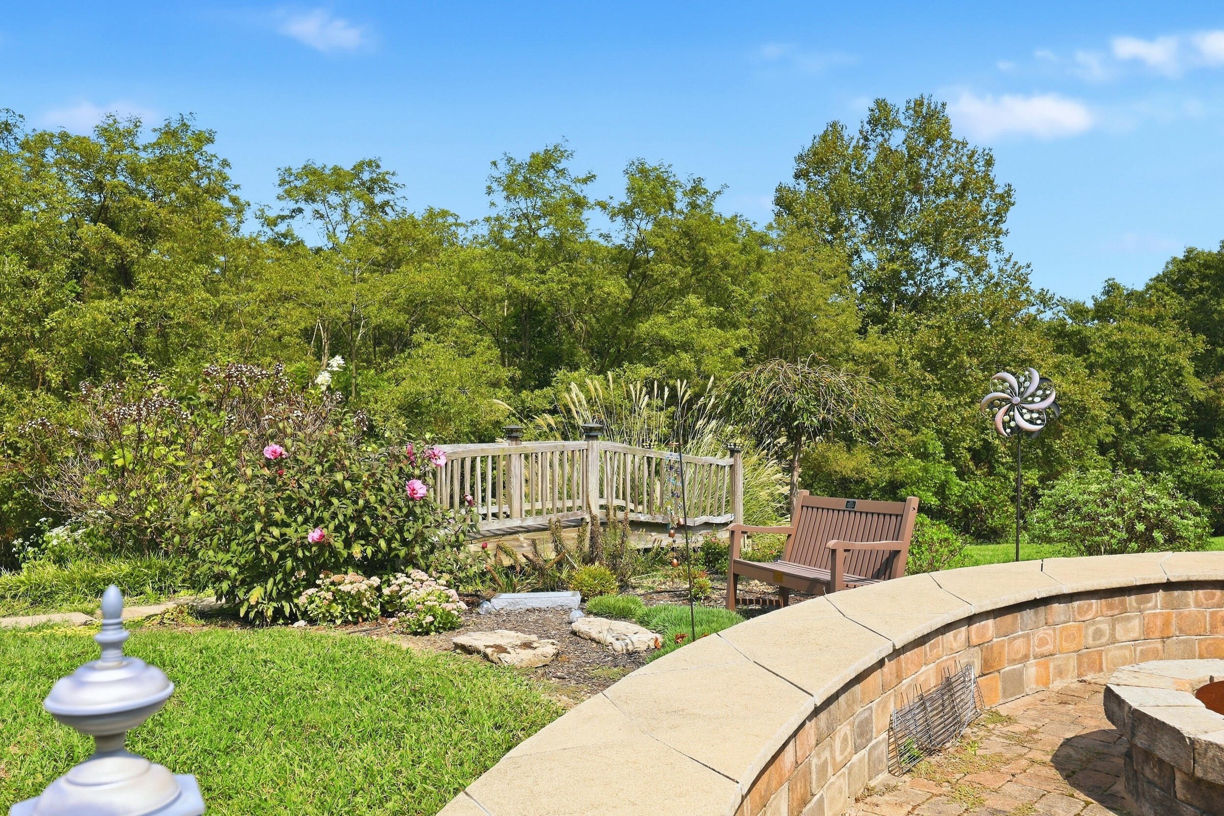 121 Forest Drive
