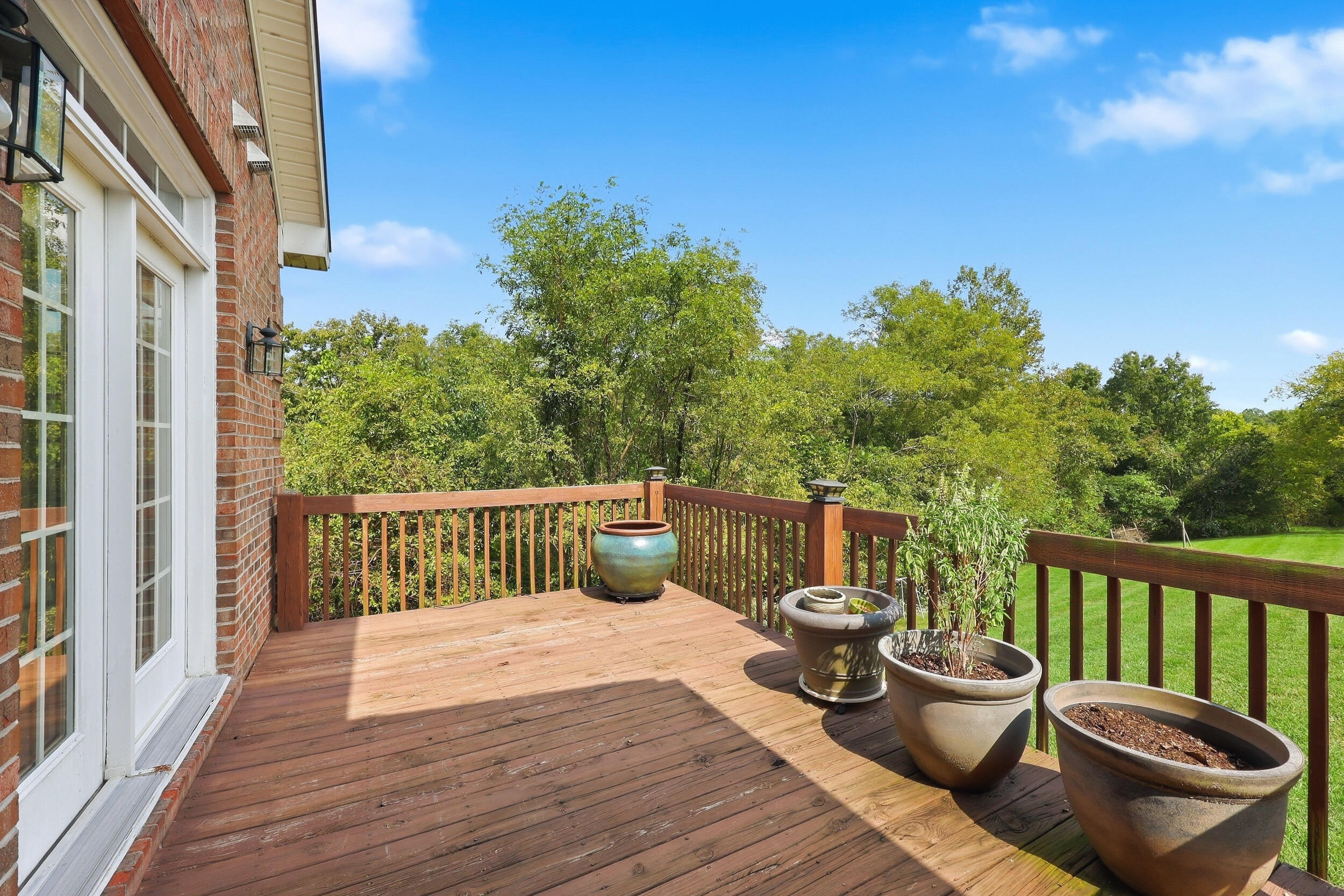 121 Forest Drive