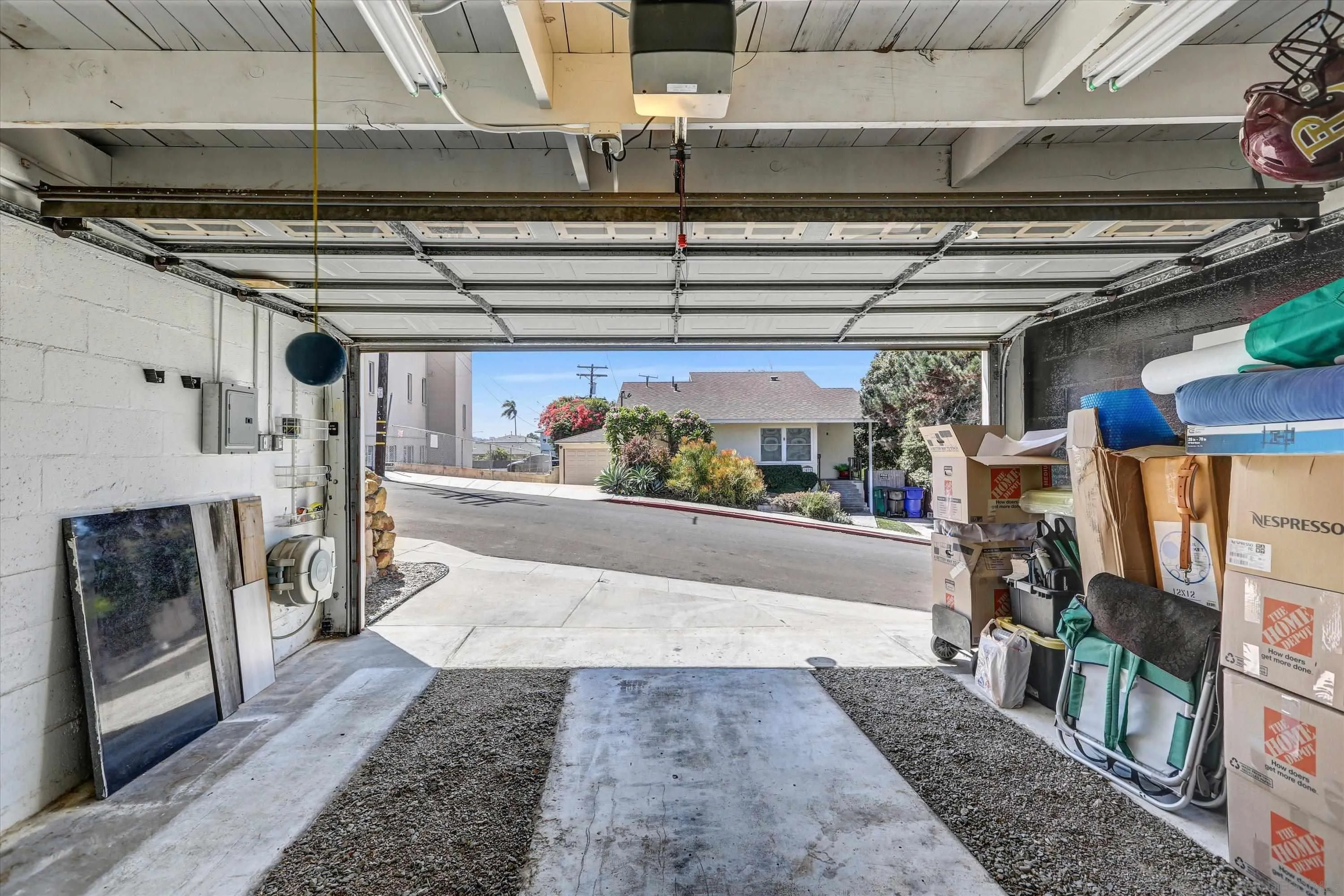 3616 Zola St