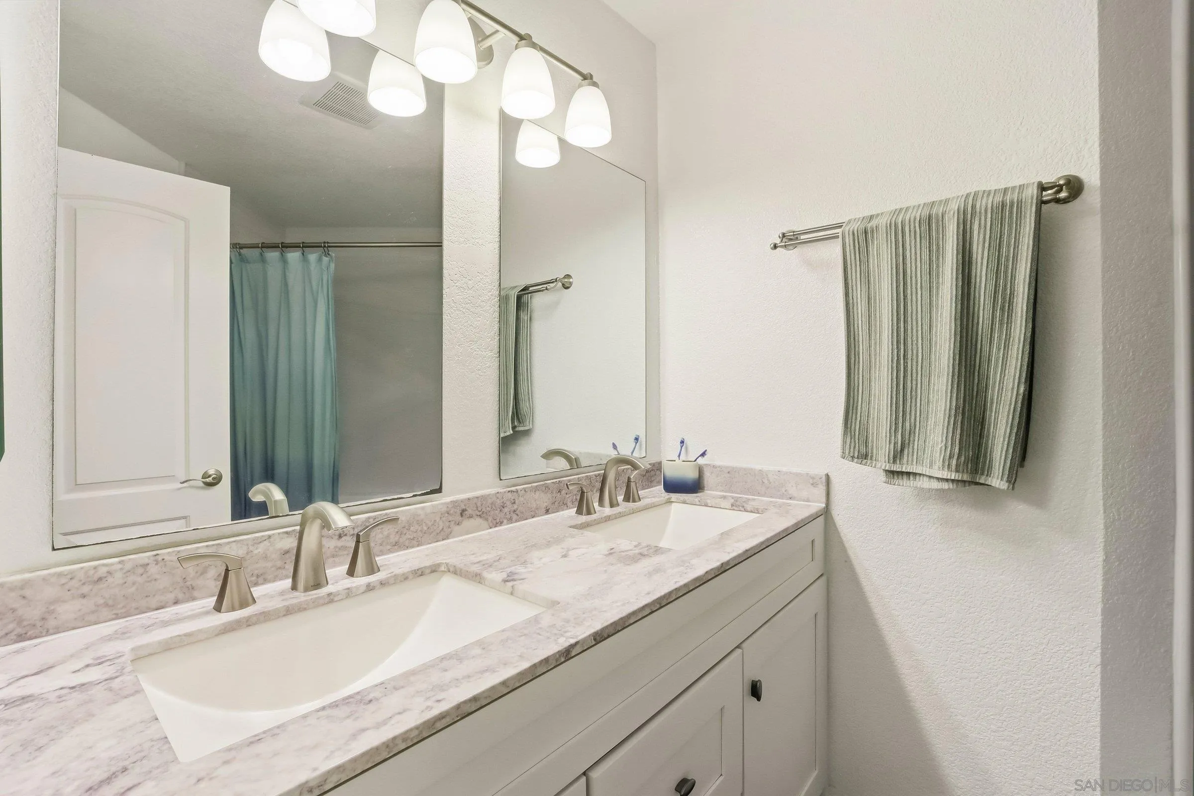 7287 Camino Degrazia Unit 2