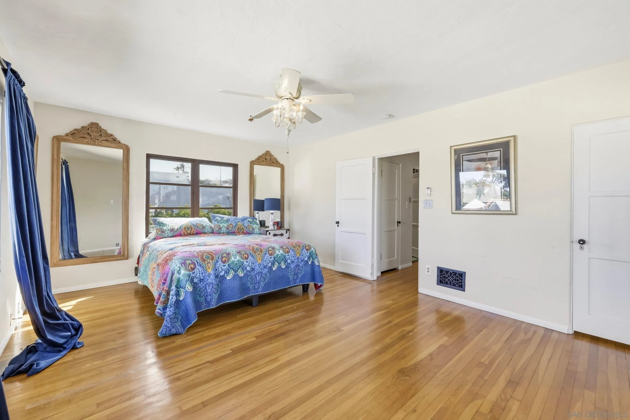3111 Dumas