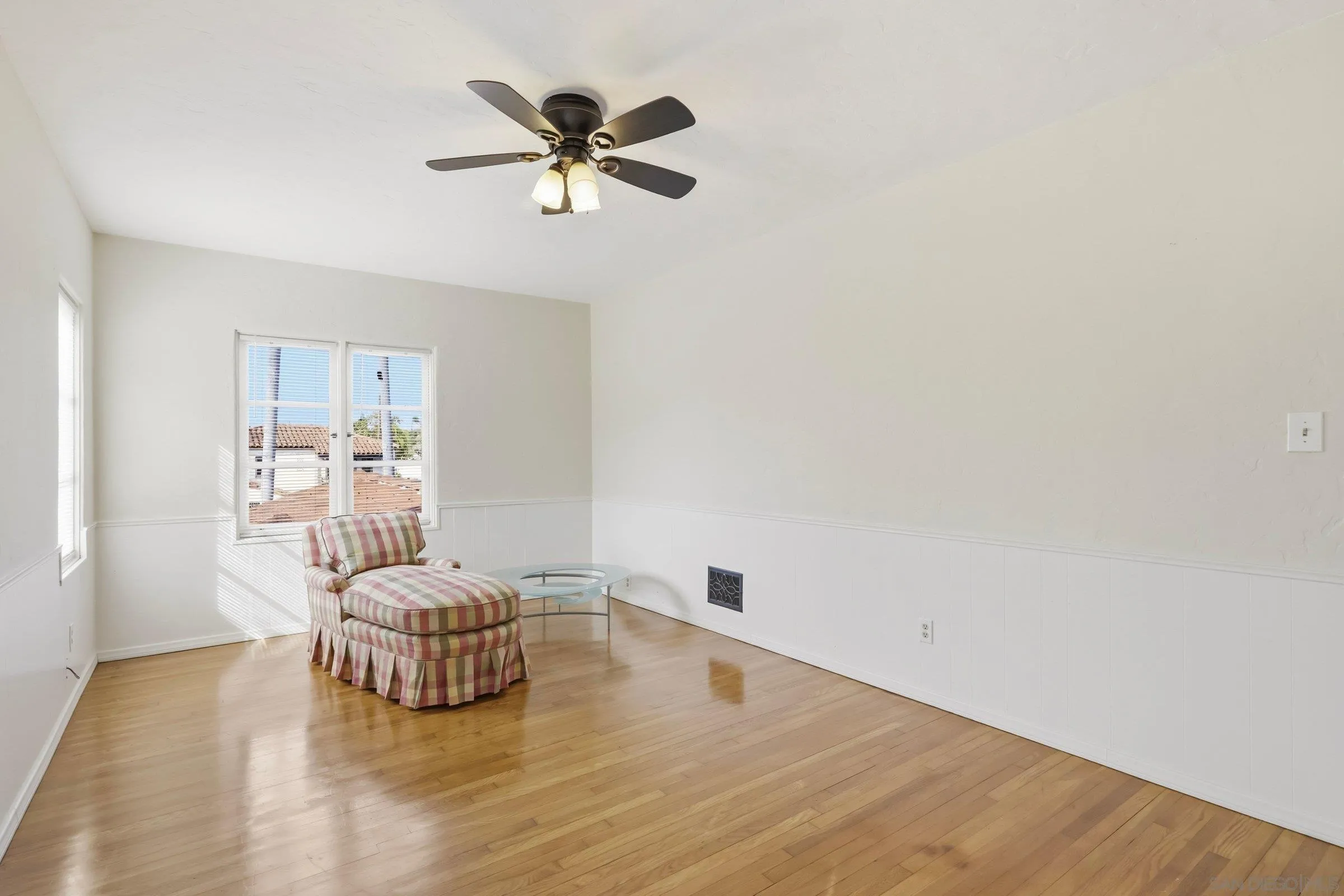 3111 Dumas