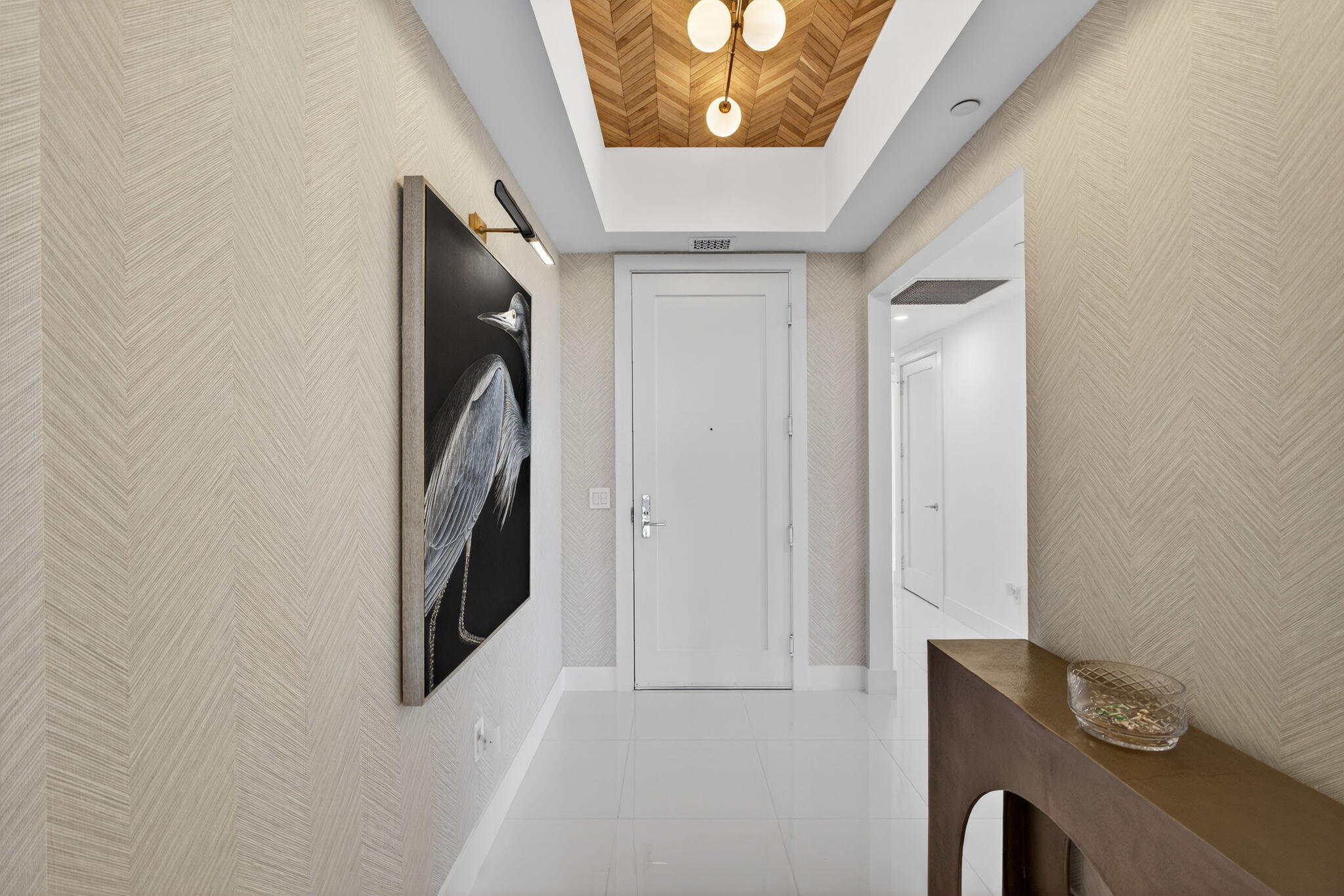 2 Water Club Way 2001