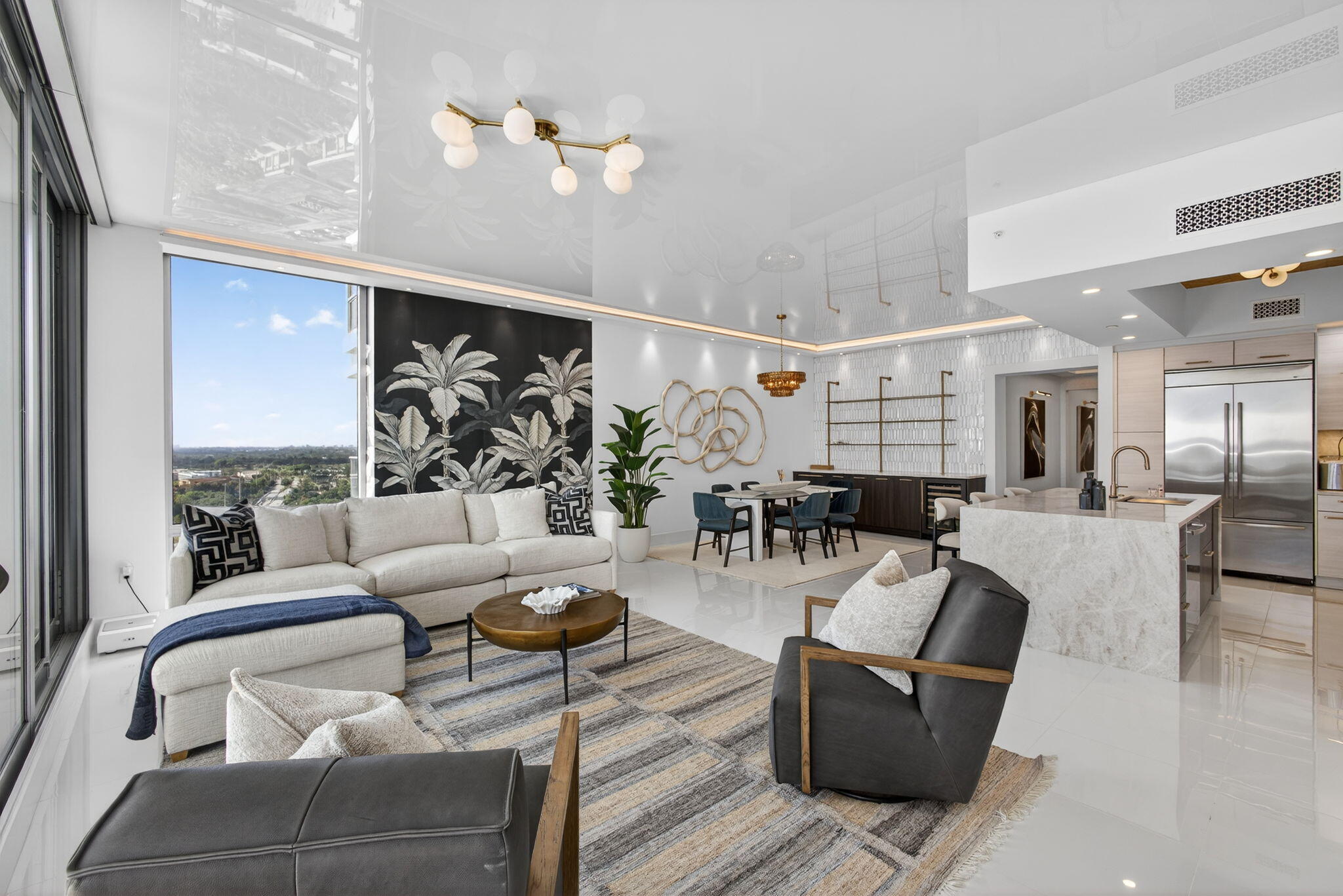 2 Water Club Way 2001