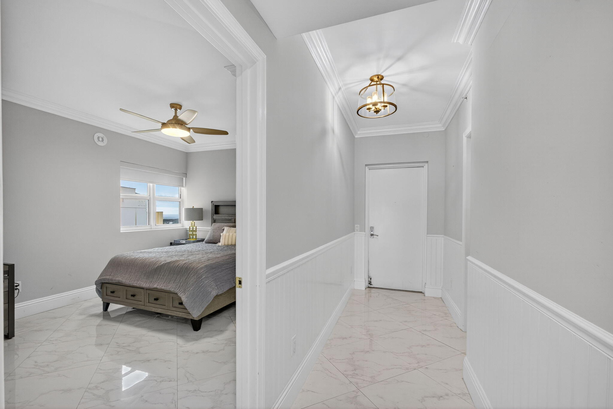 2650 Lake Shore 2303