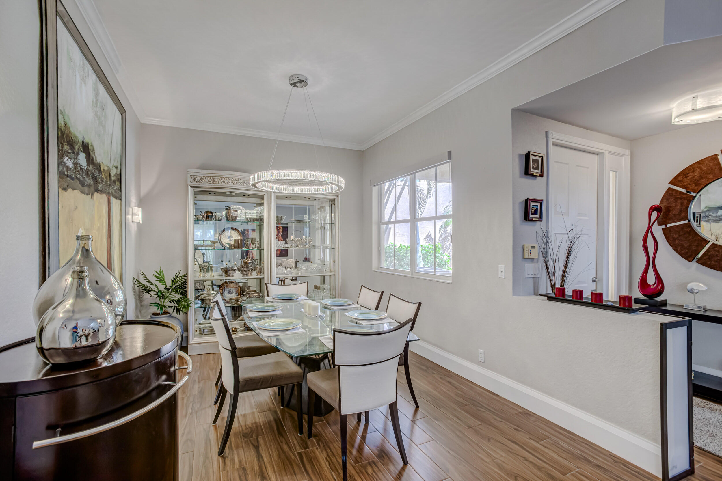 251 Isle Verde Way