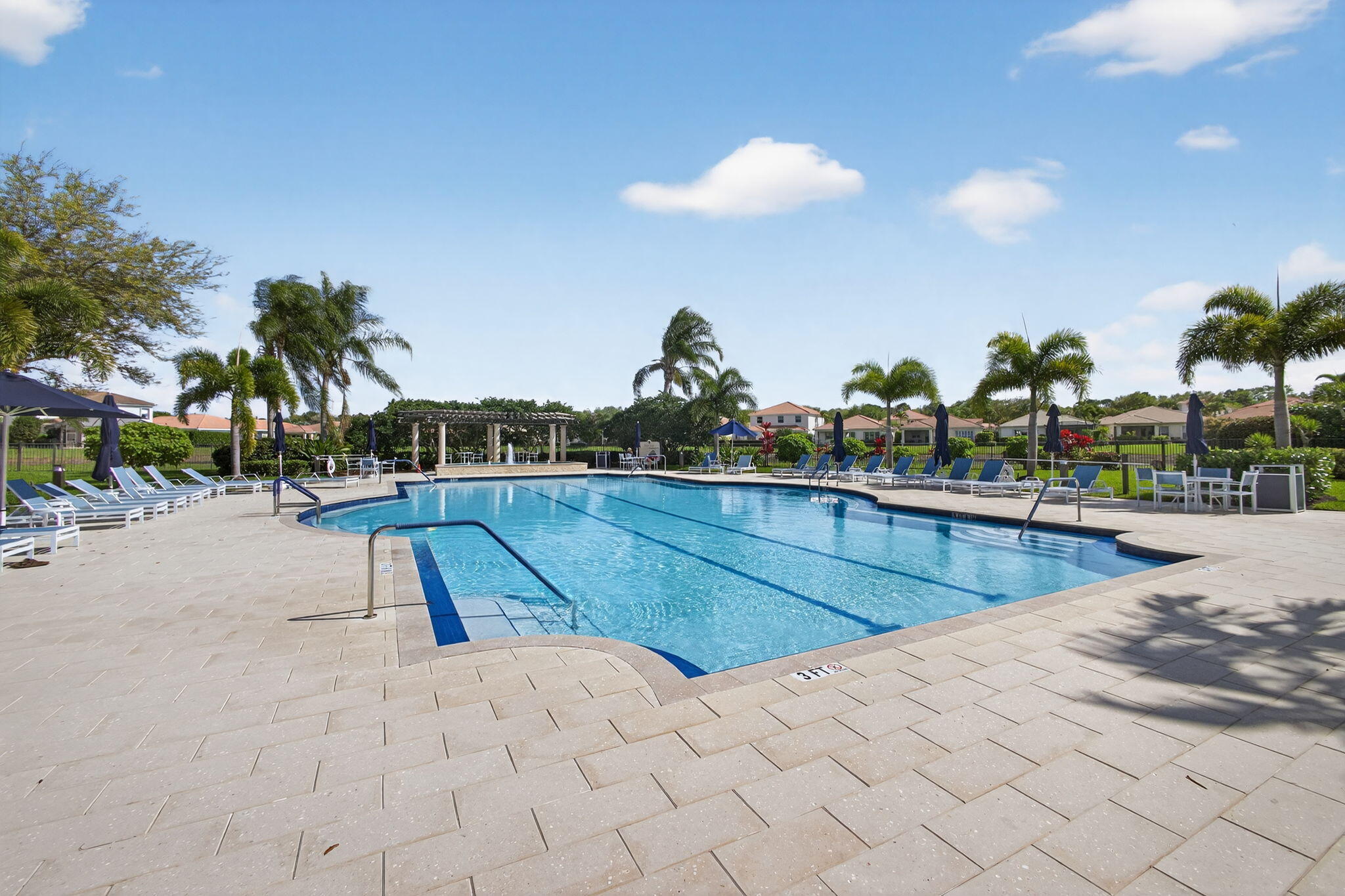 251 Isle Verde Way