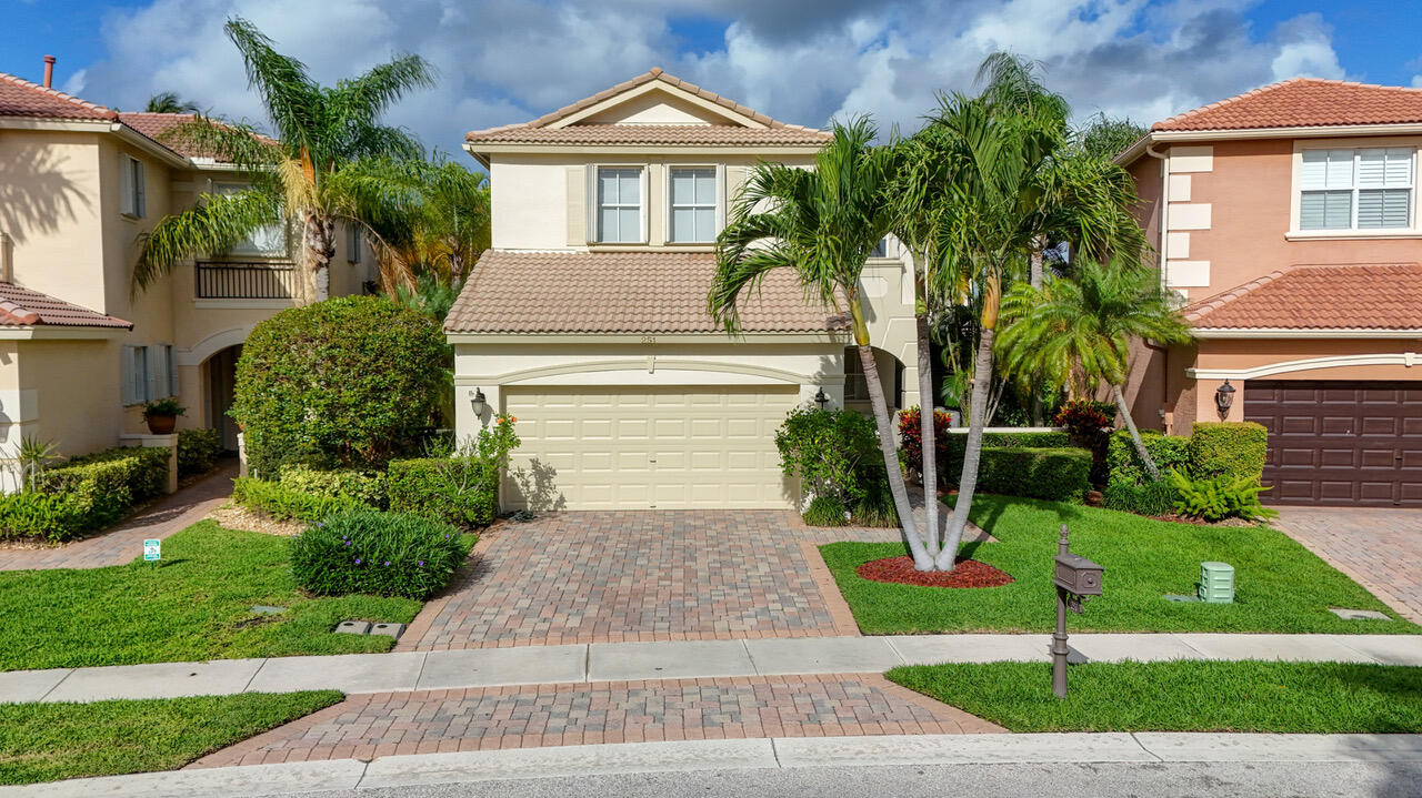 251 Isle Verde Way