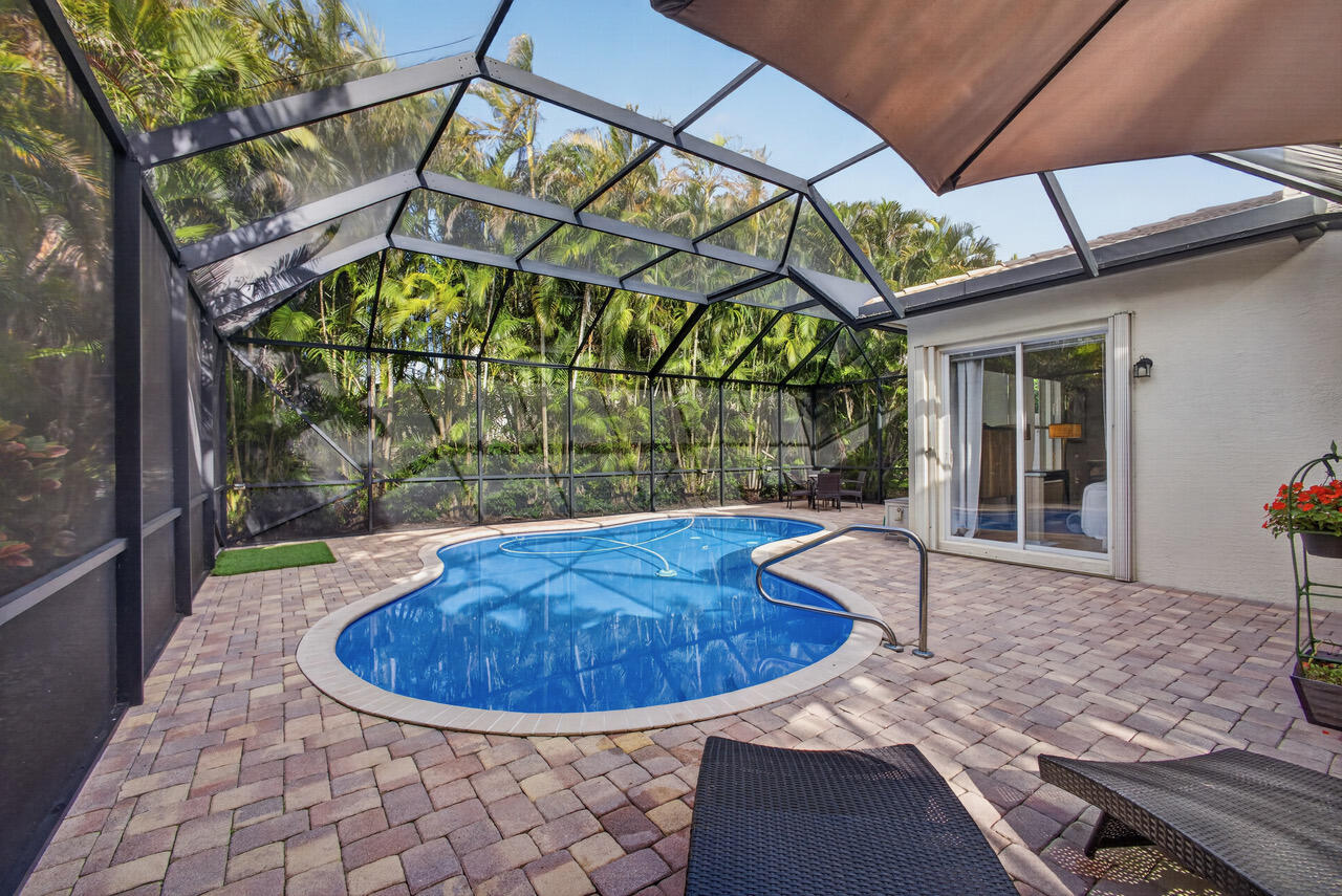 251 Isle Verde Way