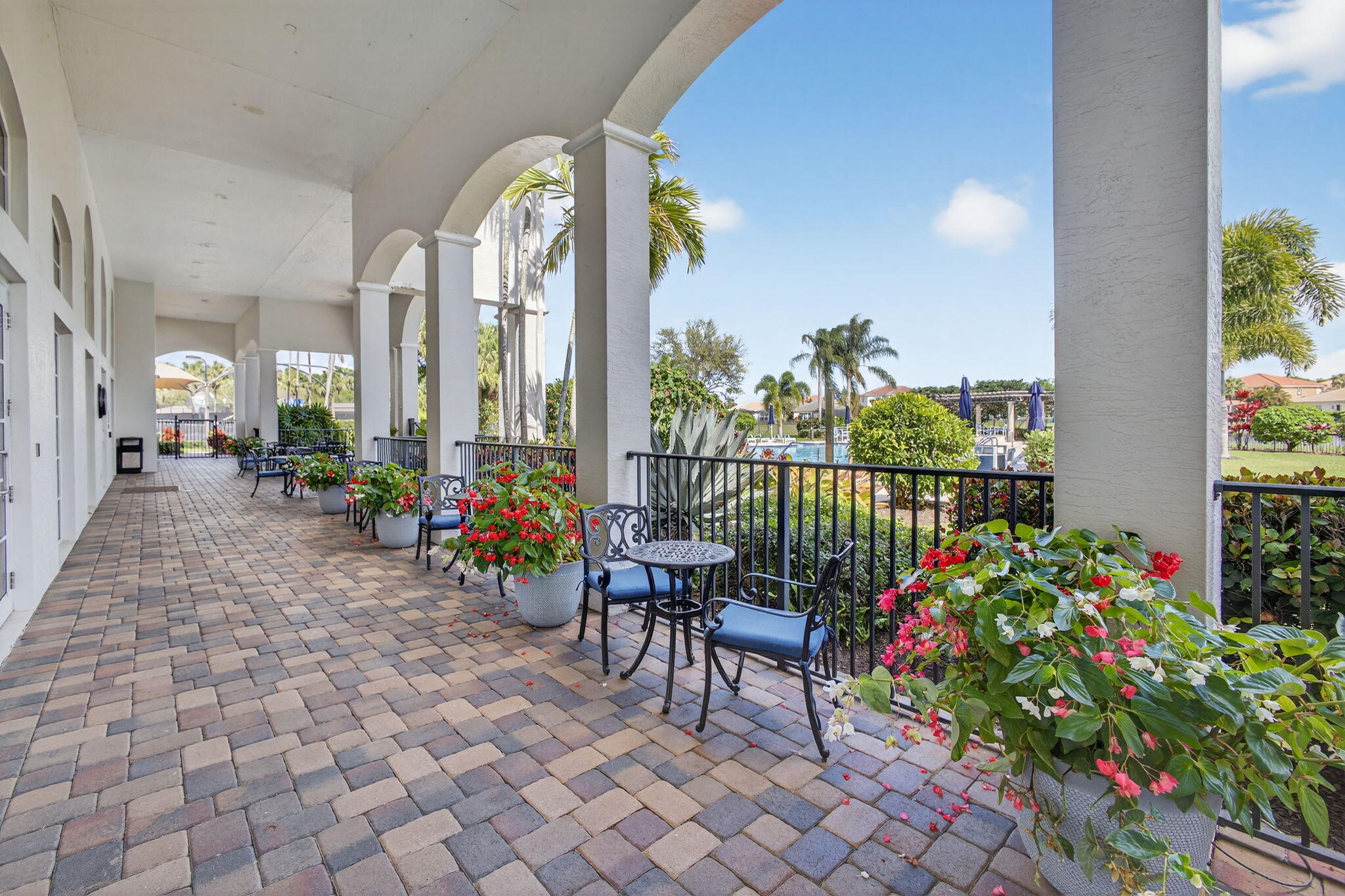 251 Isle Verde Way
