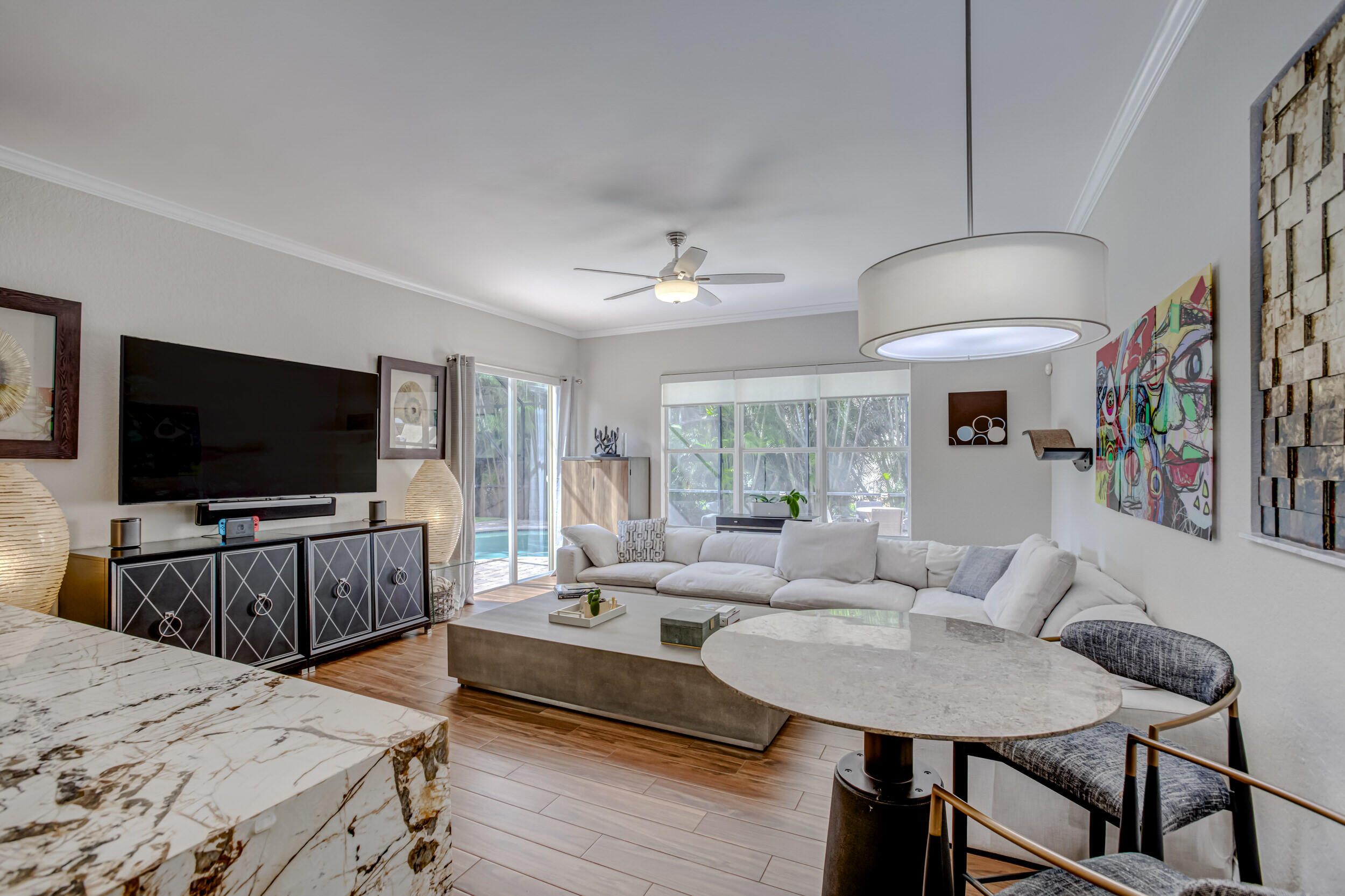 251 Isle Verde Way