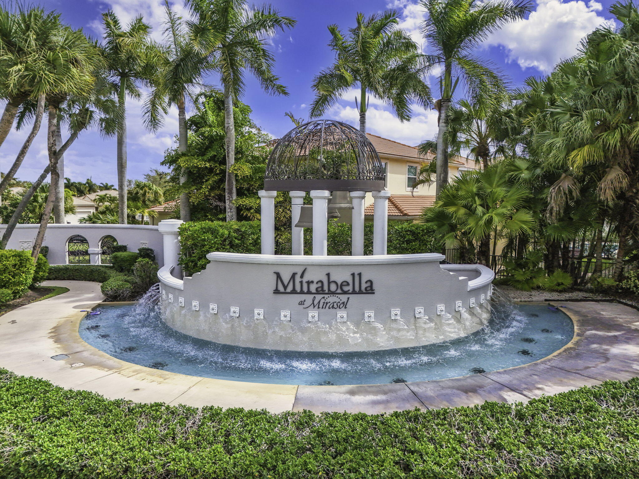 251 Isle Verde Way