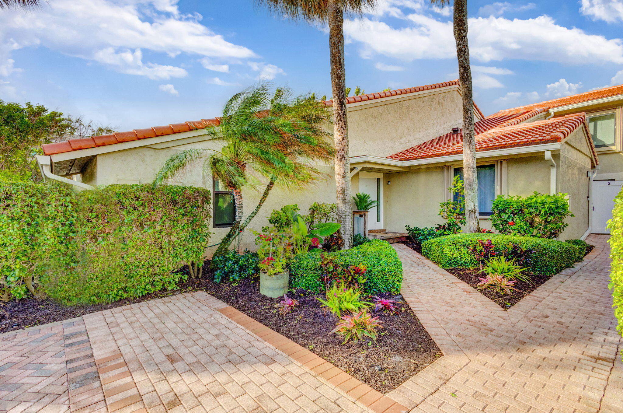 6550 N Ocean Boulevard 1