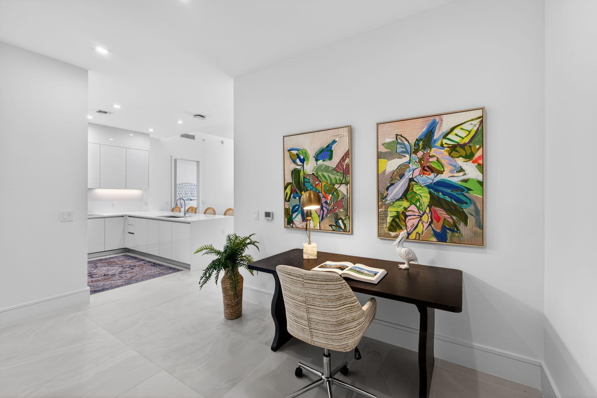 220 Lake Shore Drive 605