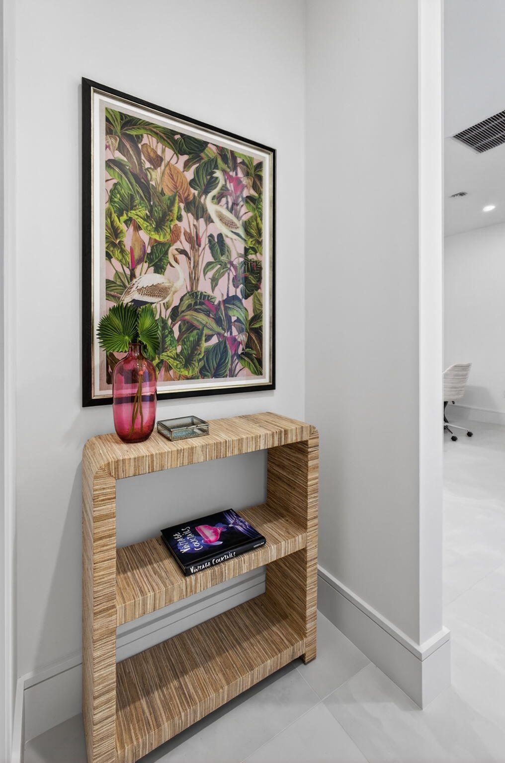 220 Lake Shore Drive 605