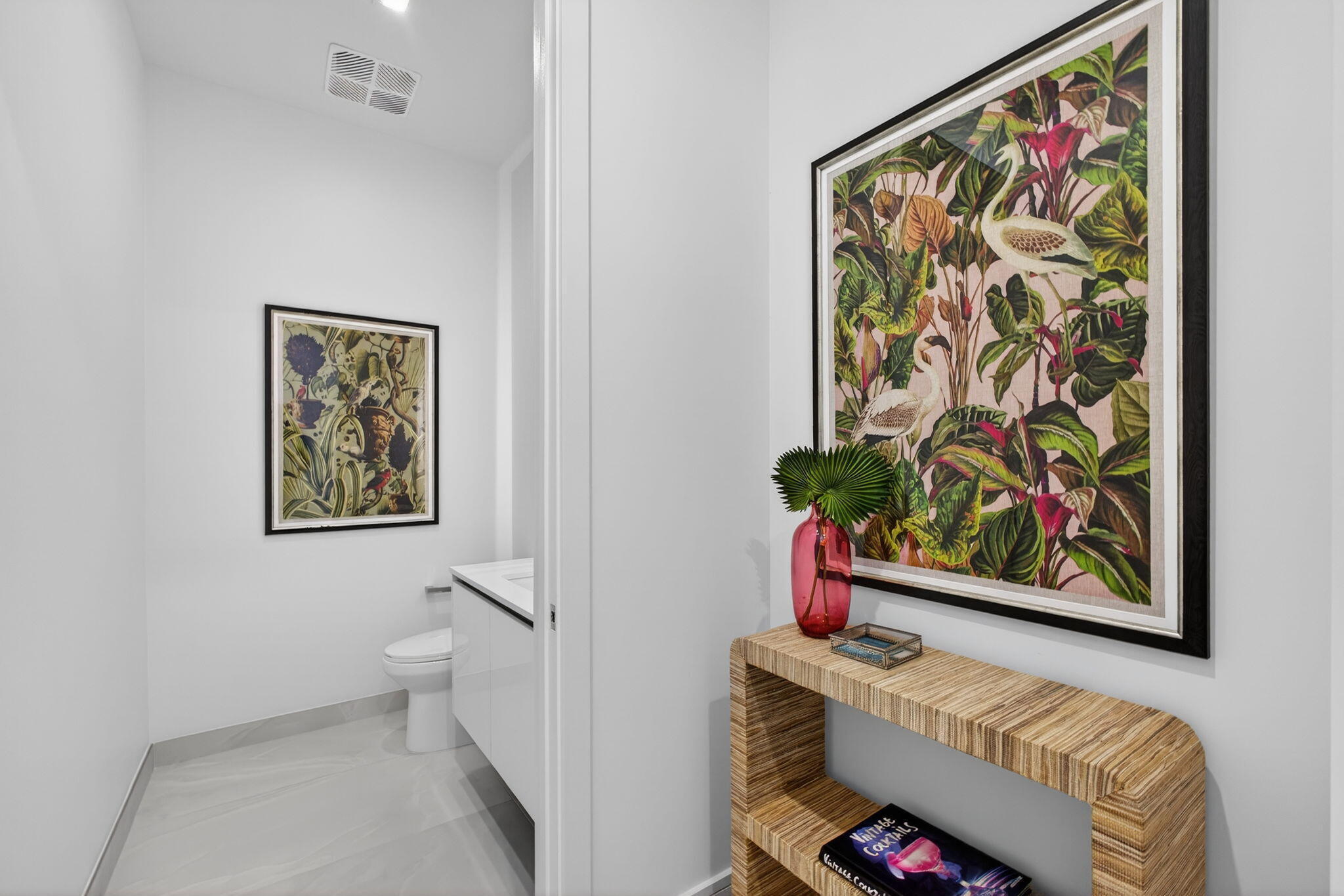220 Lake Shore Drive 605