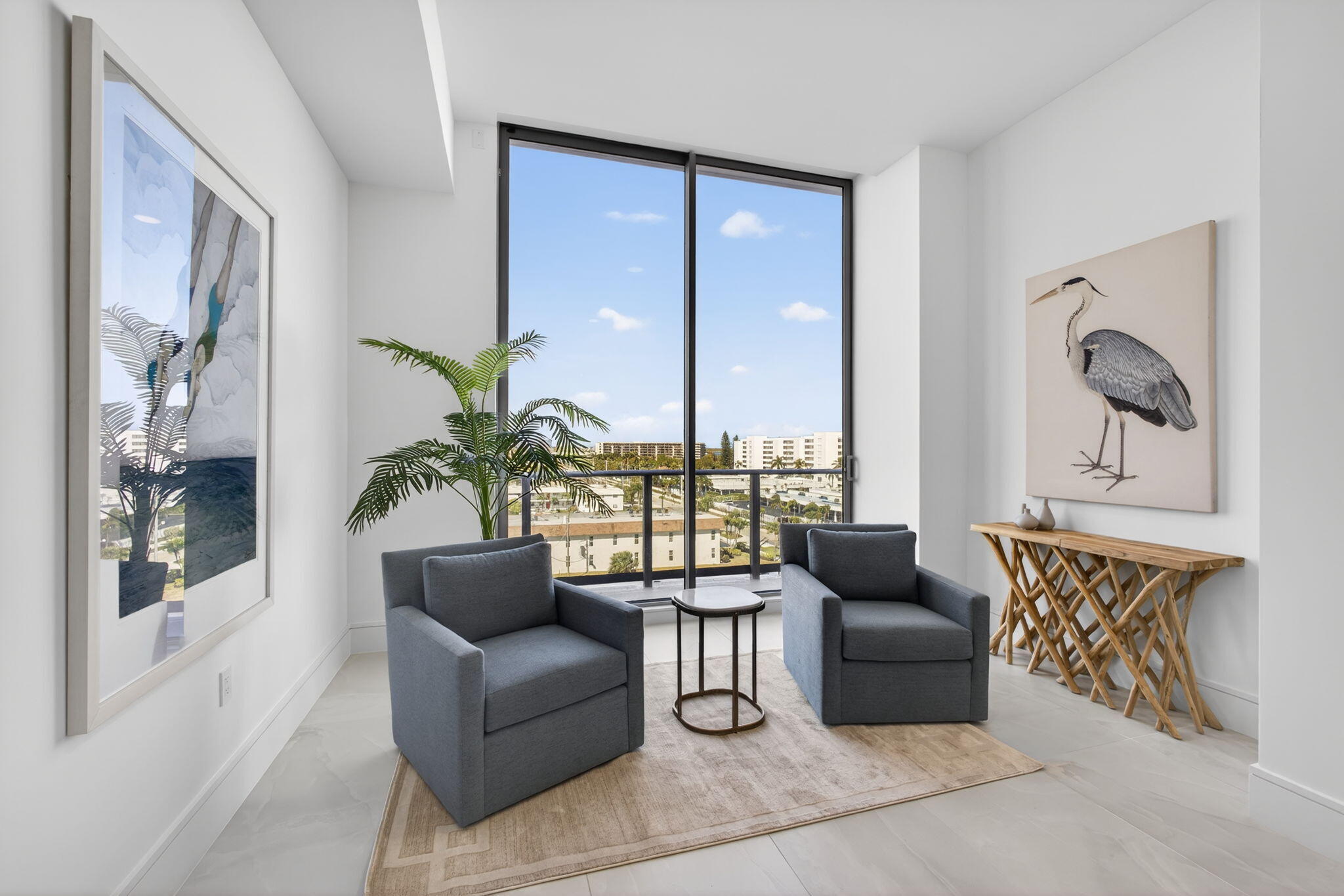 220 Lake Shore Drive 605