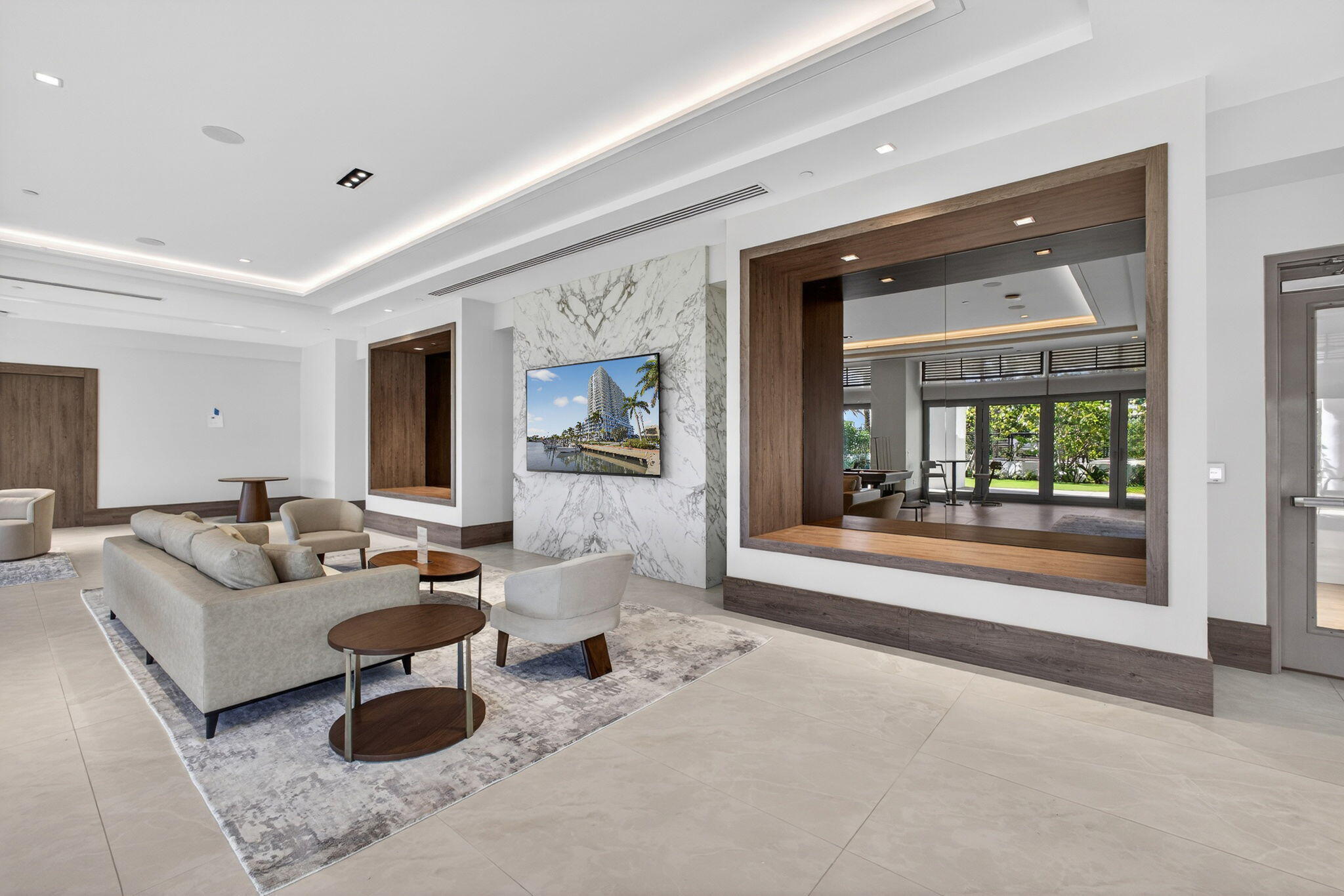 220 Lake Shore Drive 609
