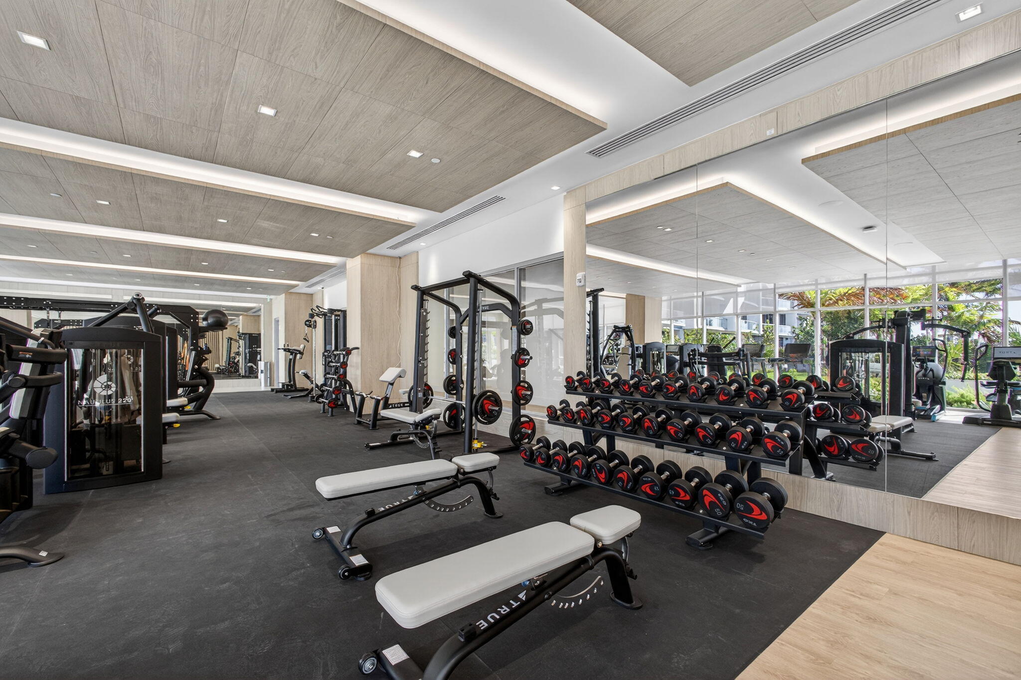 220 Lake Shore Drive 609