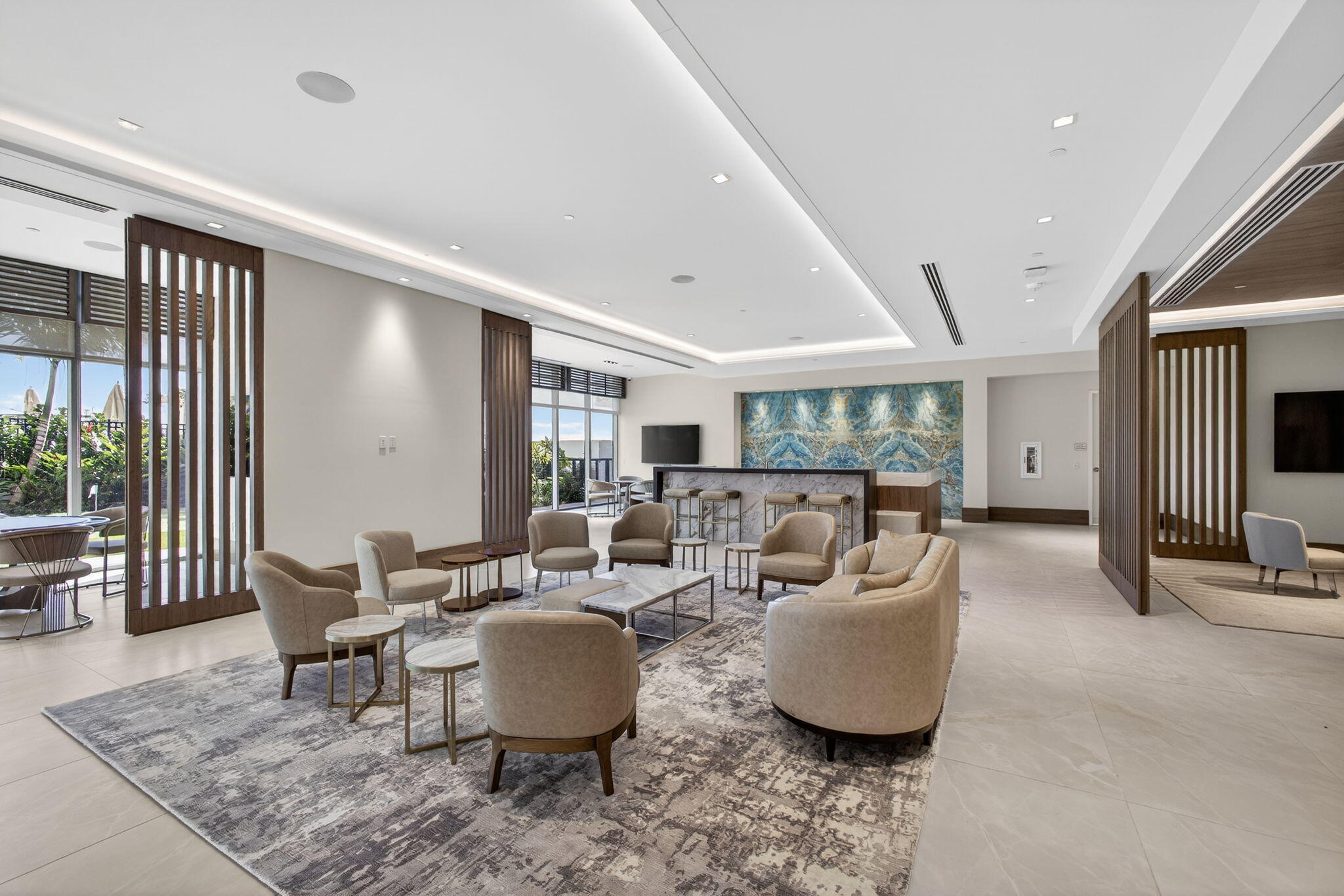 220 Lake Shore Drive 609