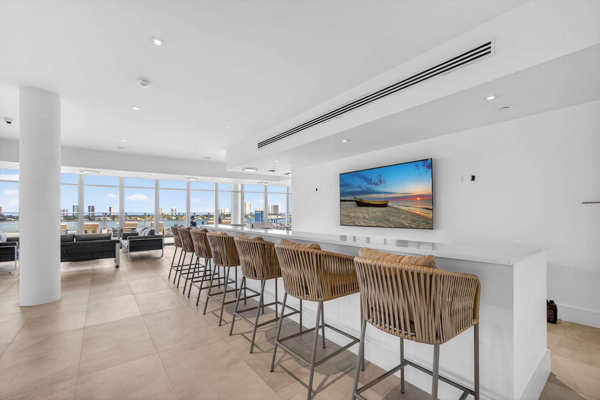 220 Lake Shore Drive 609